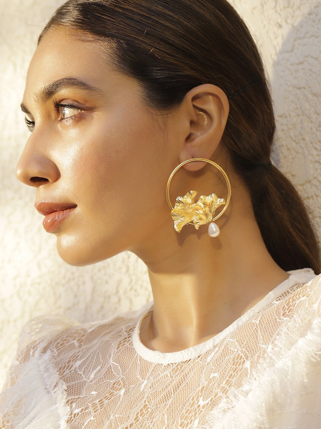 

Rubans 18K Gold-Plated Hoop Earrings with Leaf Flora Design & Pearl Drop