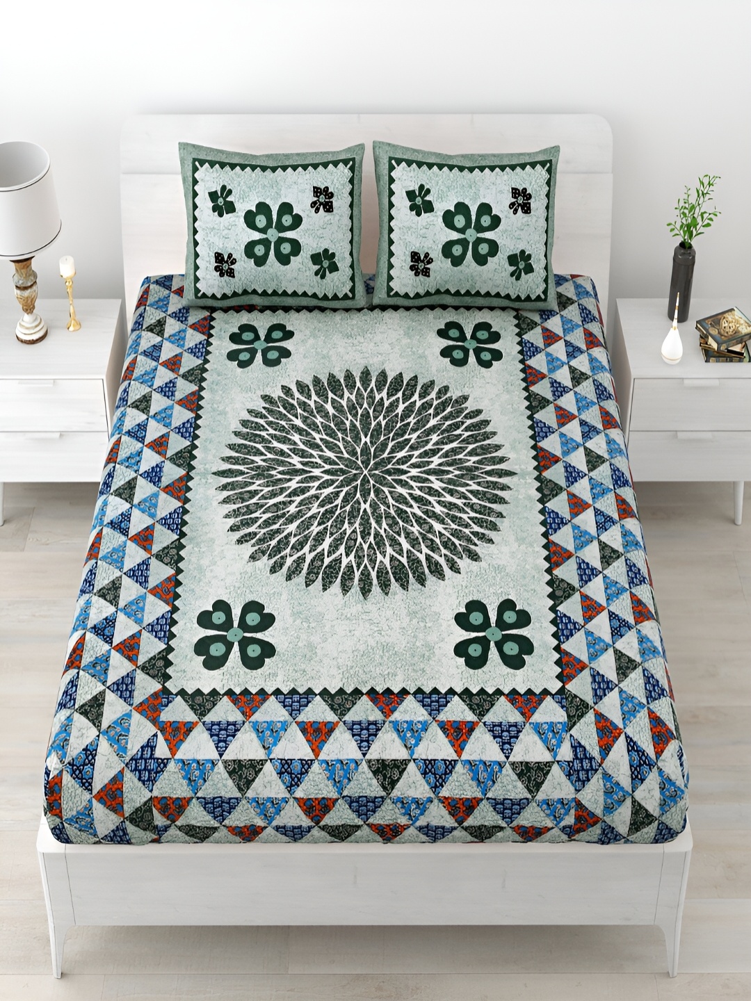 

Aura Blue & Green Ethnic Motifs Cotton 120 TC Queen Double Bedsheet With 2 Pillow Covers