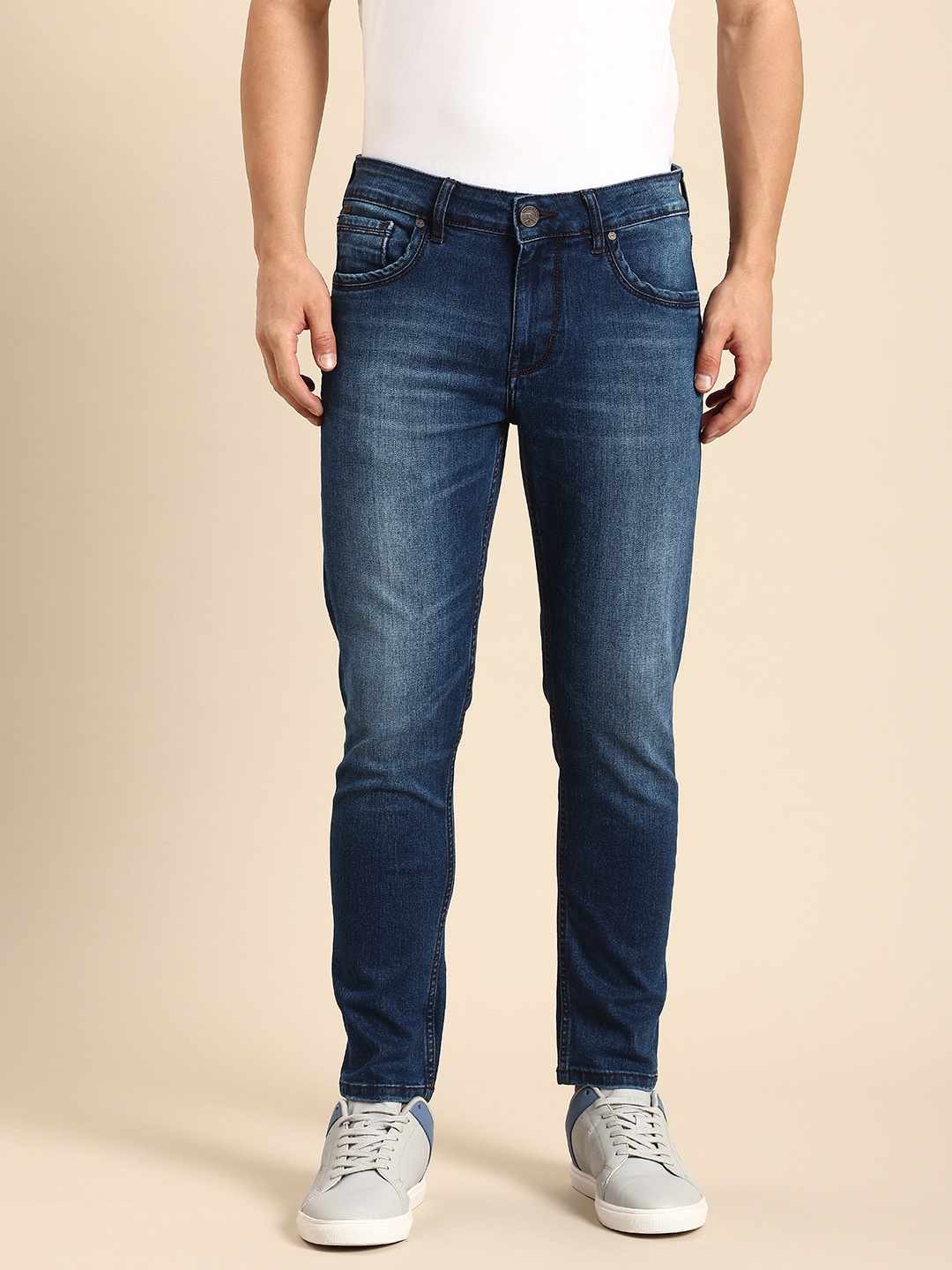

Being Human Men Heavy Fade Stretchable Jeans, Blue