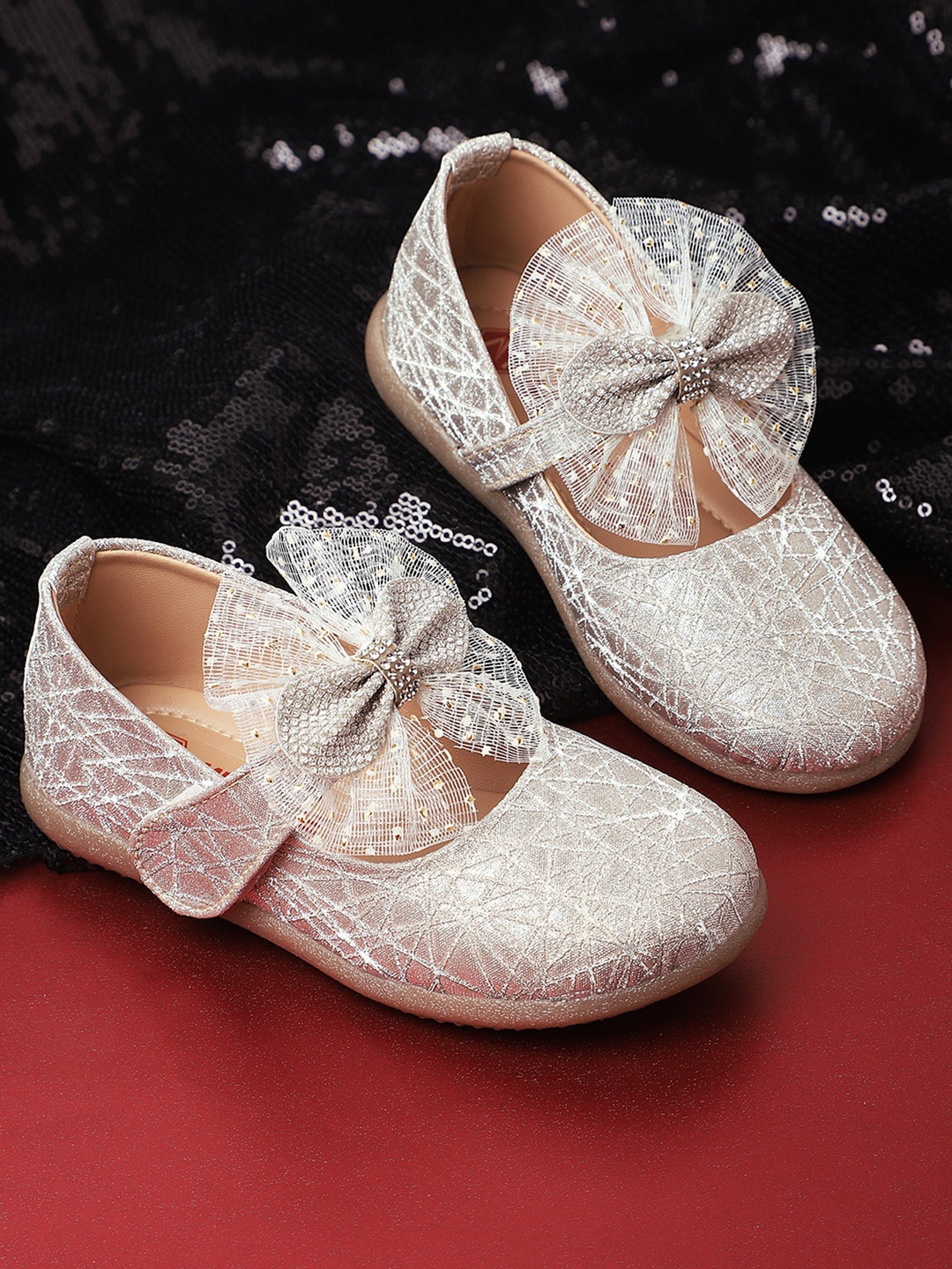 

Minesole Girls Embellished Bow Detailed Ballerinas, Gold