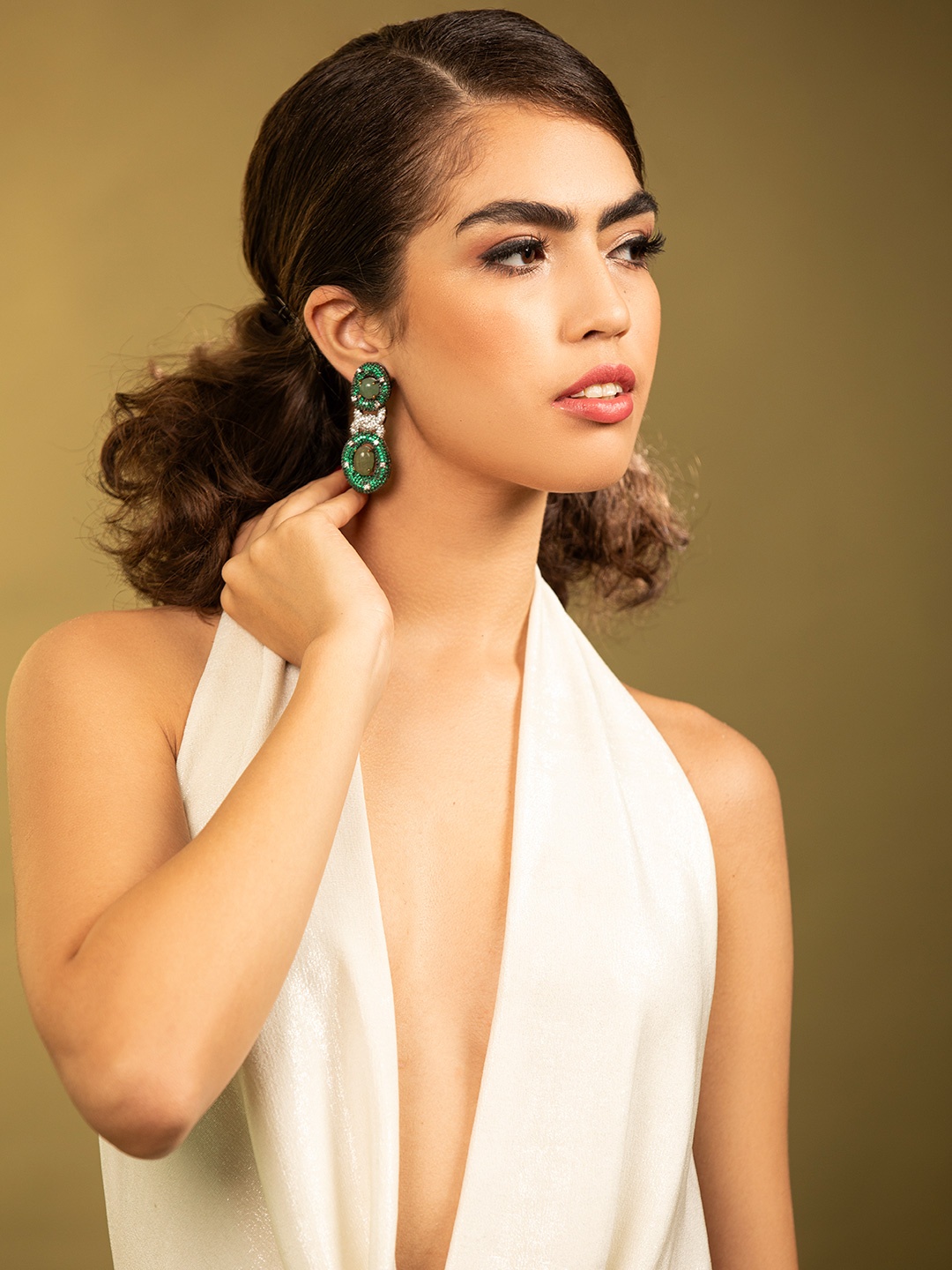 

MODARTA Stone-Studded Brass Oval Drop Earrings, Green