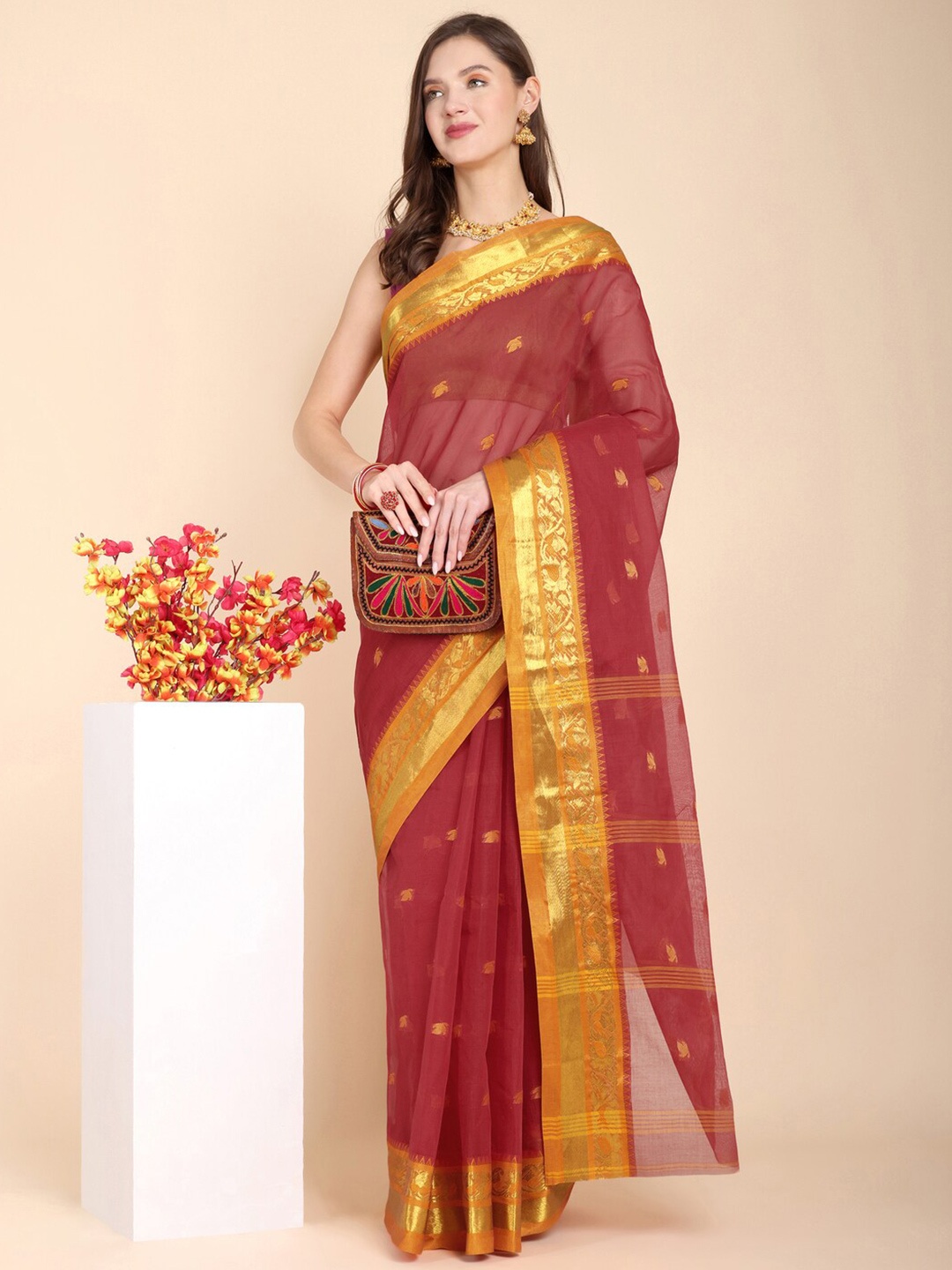 

SLAGHA Woven Design Zari Pure Cotton Taant Saree, Red