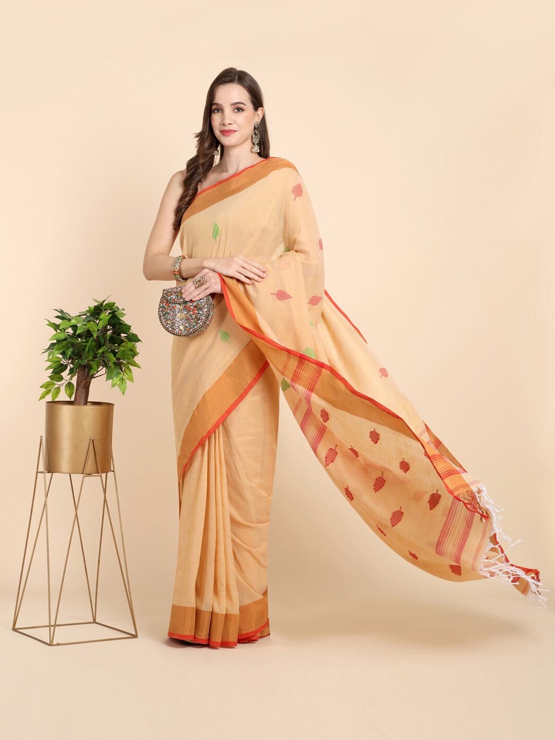 

SLAGHA Woven Design Zari Pure Cotton Khadi Saree, Cream