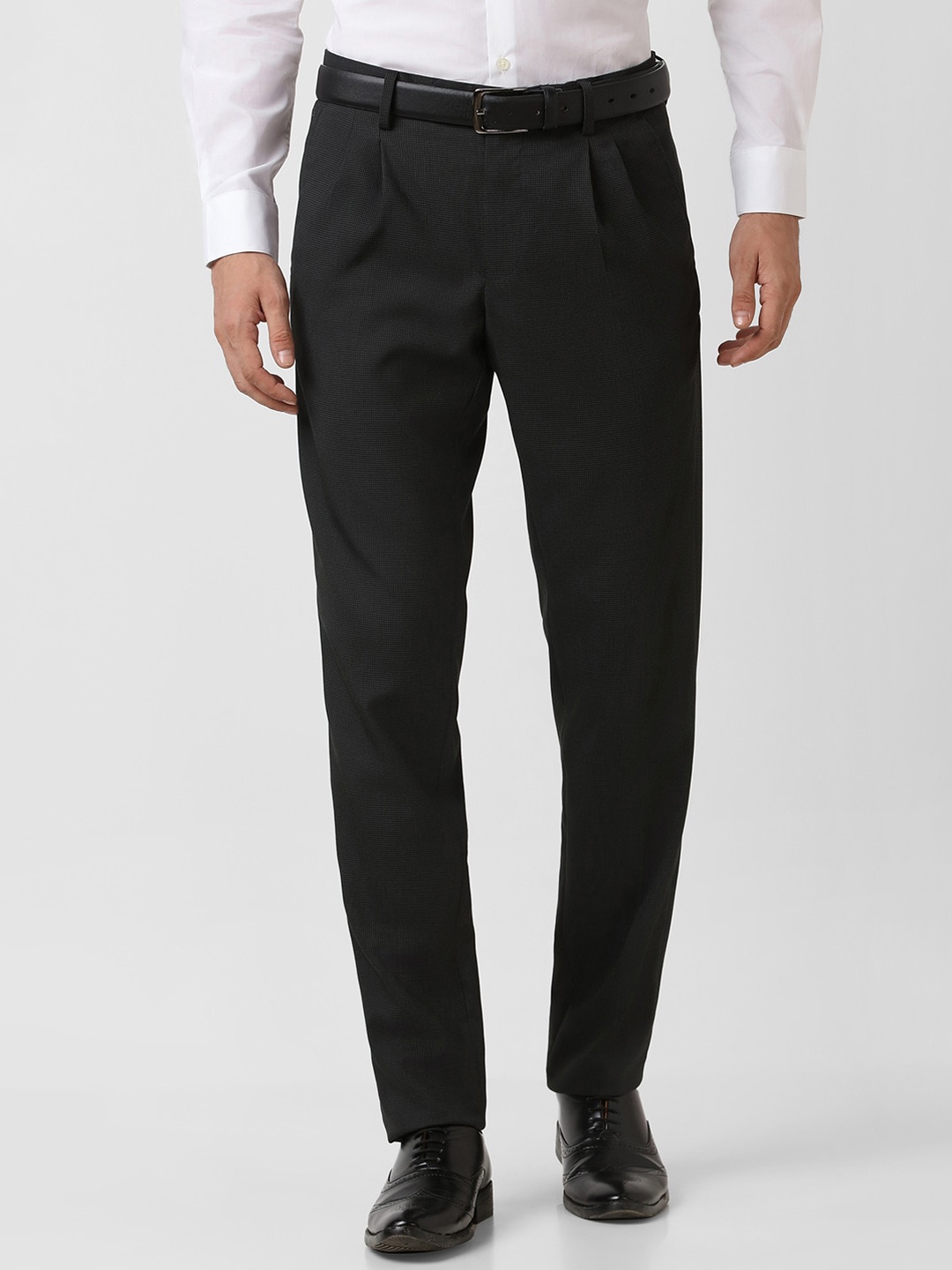 

Peter England Men Slim Fit Mid-Rise Pleated Formal Trousers, Black