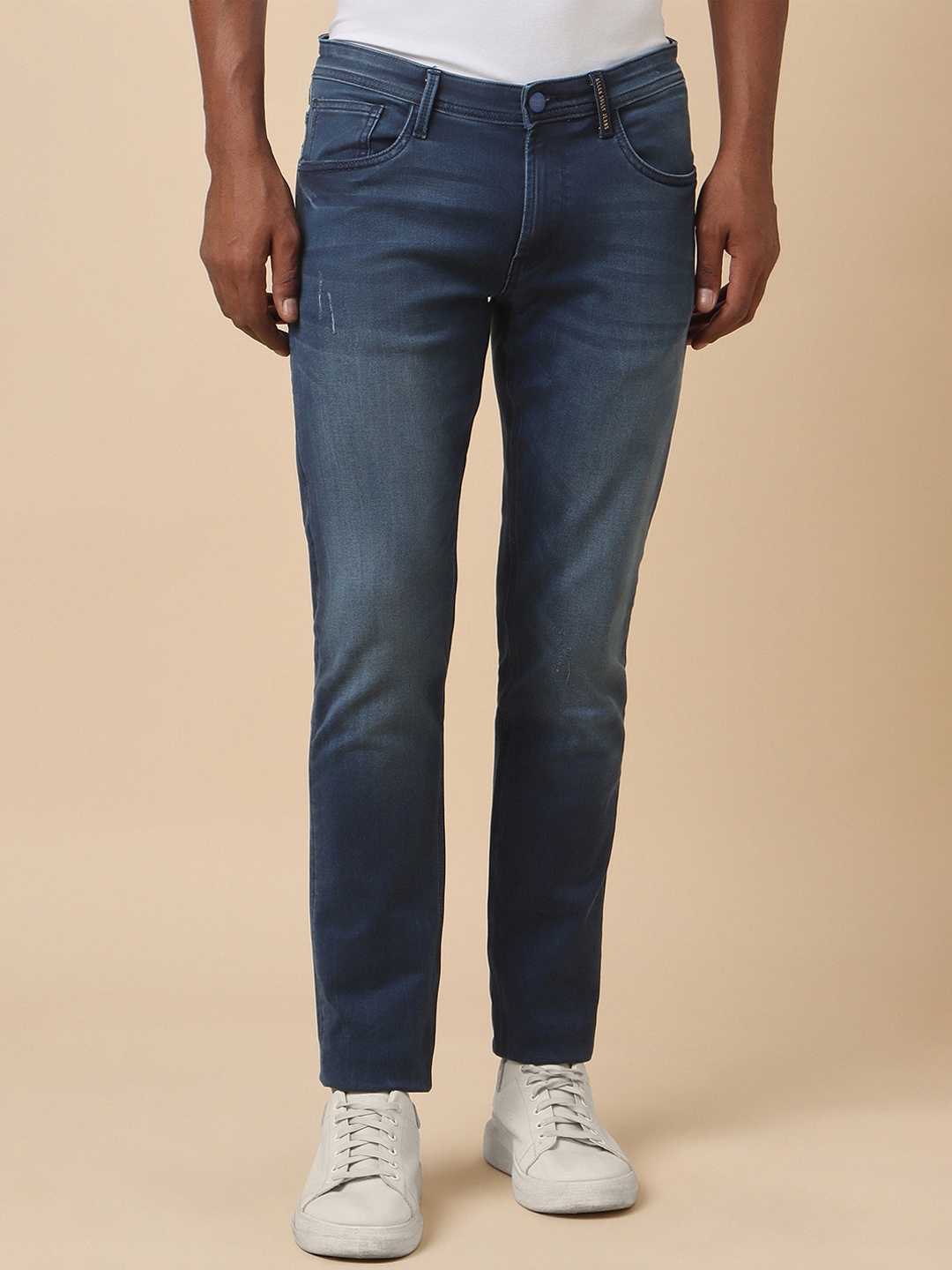 

Allen Solly Men Skinny Fit Low Distress Light Fade Jeans, Navy blue
