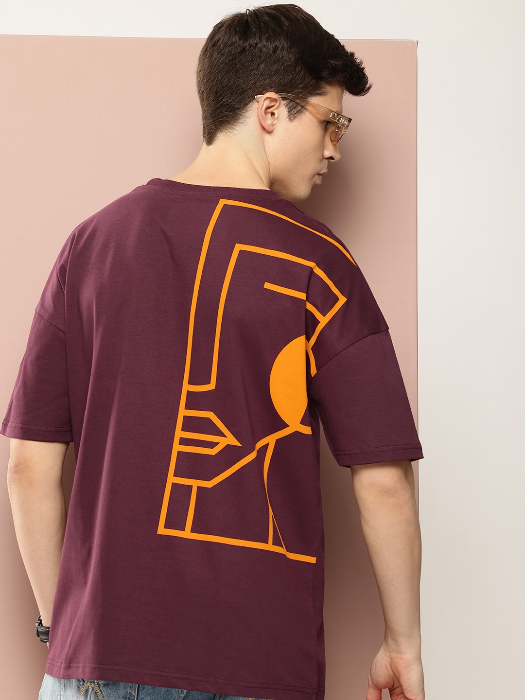 

Stormborn Men Printed Oversized Drop-Shoulder Pure Cotton T-shirt, Maroon