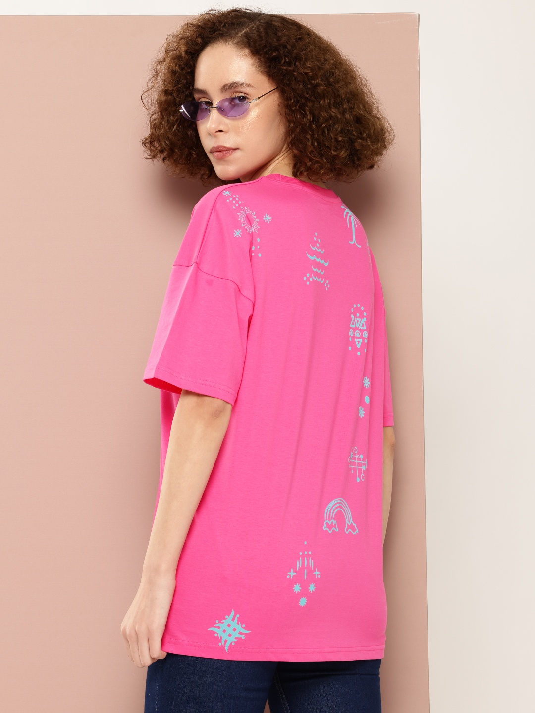 

Stormborn Printed Drop-Shoulder Sleeves Oversized Pure Cotton T-shirt, Pink