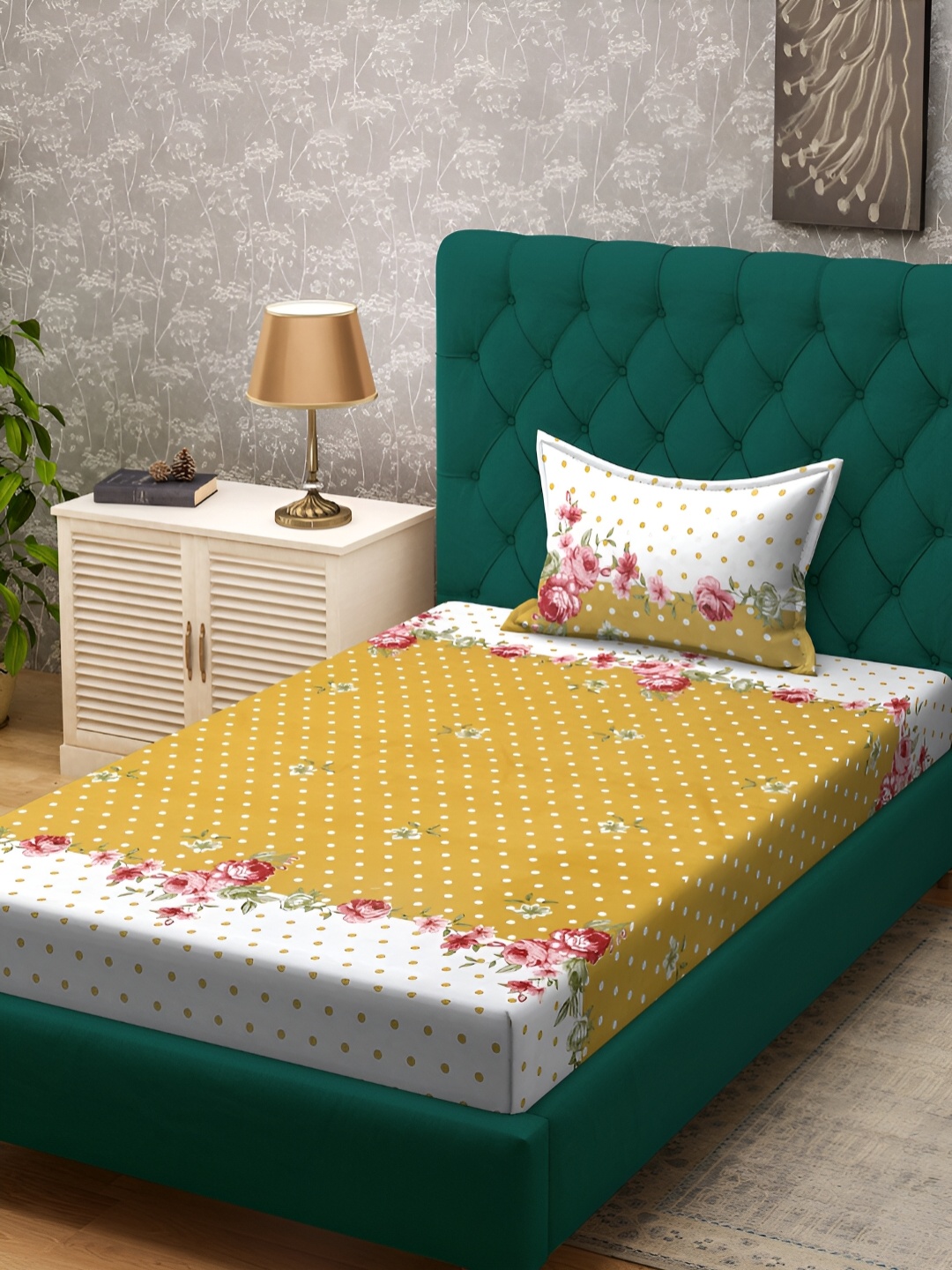 

KLOTTHE Yellow & White Floral Printed 300 TC Single Bedsheet & 1 Pillow Cover