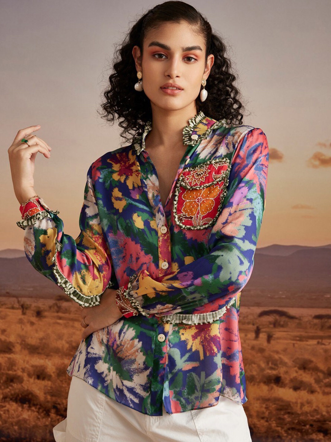 

VERB BY PALLAVI SINGHEE Floral Printed Embellished Casual Shirt, Blue