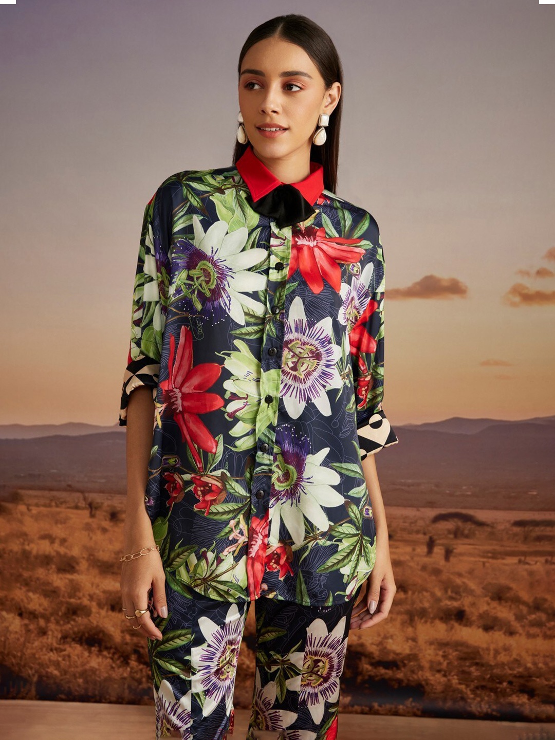 

VERB BY PALLAVI SINGHEE Floral Printed Casual Shirt, Green