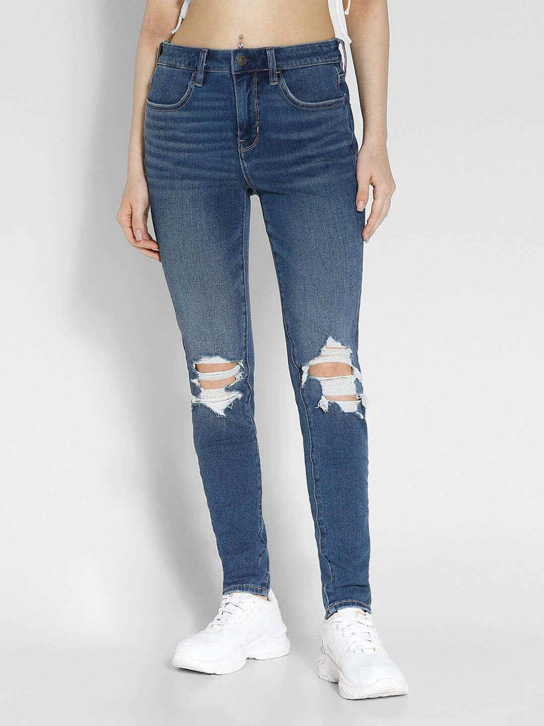 

AMERICAN EAGLE OUTFITTERS Women Slim Fit Mildly Distressed Light Fade Stretchable Jeans, Blue
