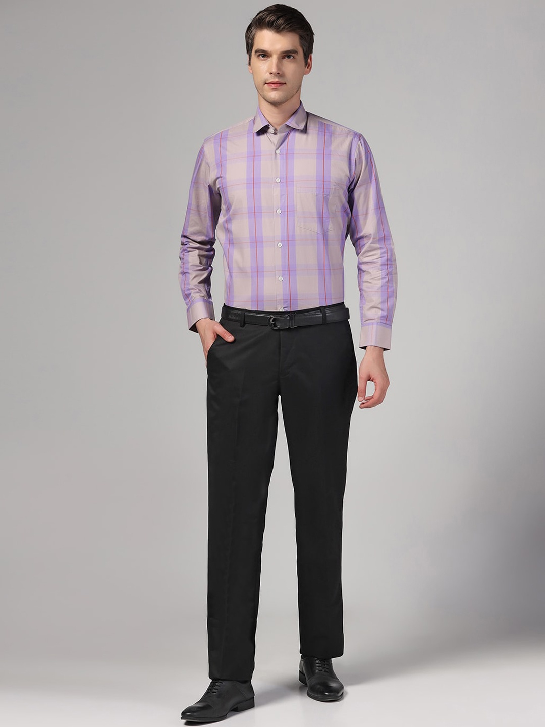 

TAHVO Windowpane Checked Spread Collar Formal Shirt With Trousers, Purple