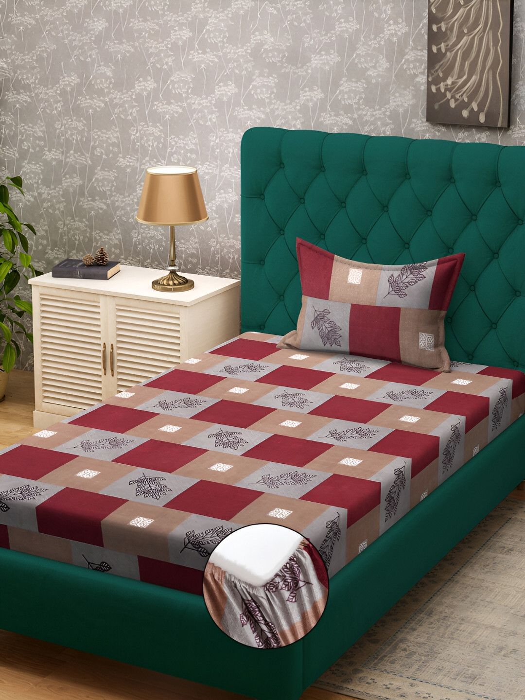 

KLOTTHE Red & Grey Geometric Printed 300 TC Fitted Single Bedsheet With 1 Pillow Cover