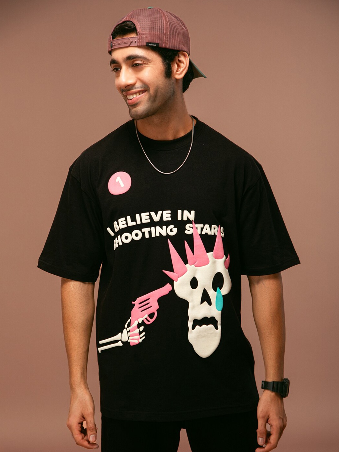 

Powerlook Men Graphic Printed Oversized T-shirt, Black