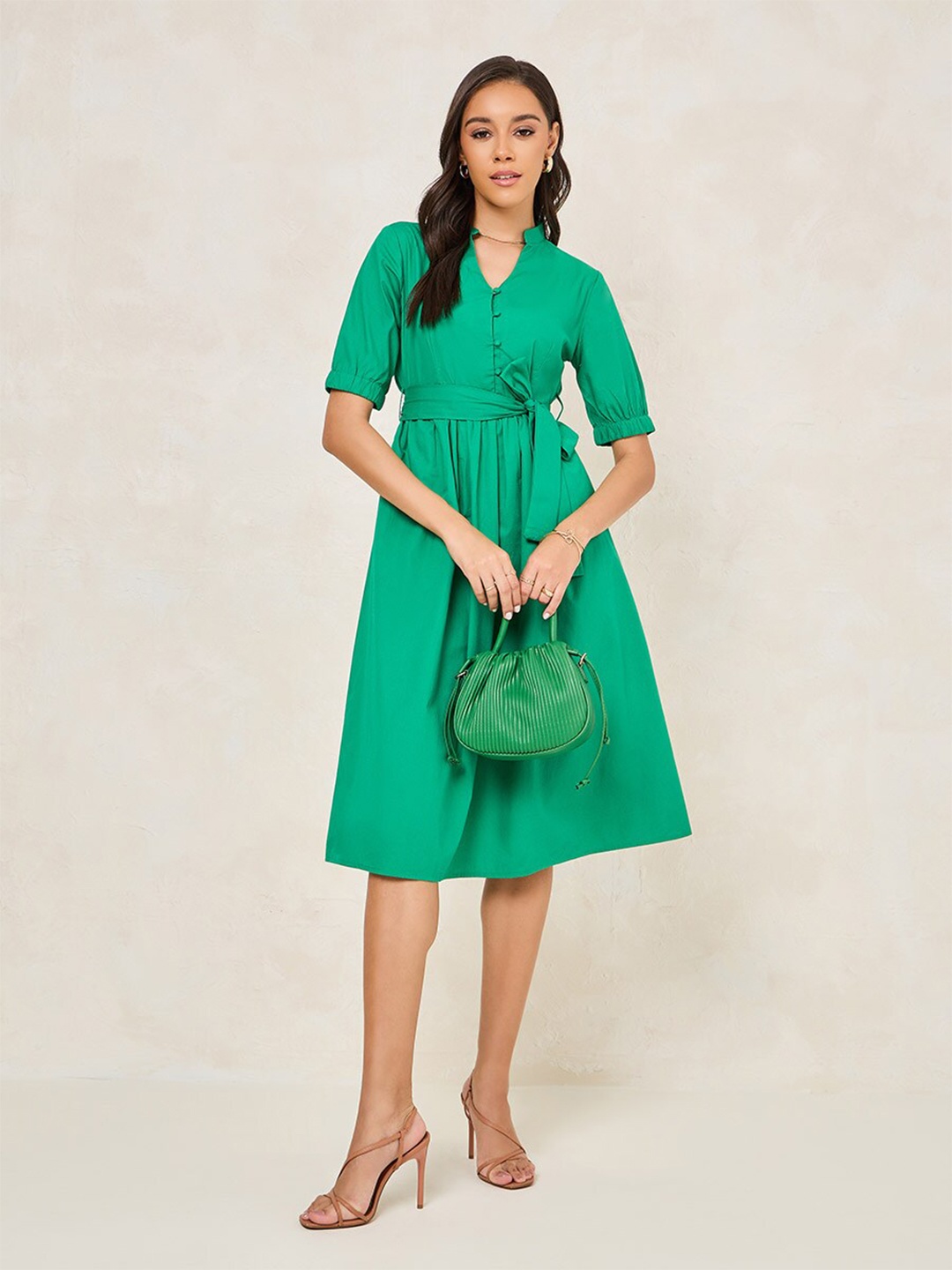 

Styli Women Solid Shirt Midi Dress with Self Tie Belt, Green