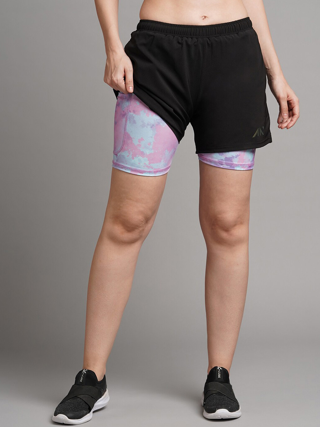 

AESTHETIC NATION Women 2 in 1 Dri-FIT Running Sports Shorts, Black