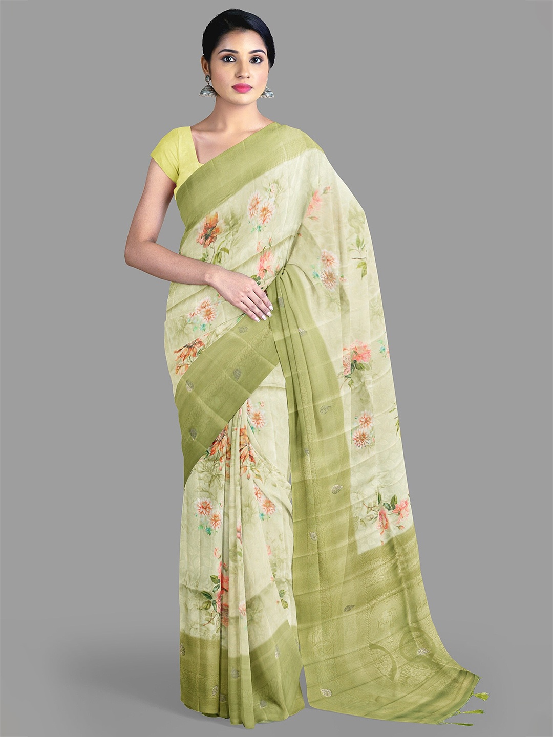 

The Chennai Silks Floral Zari Art Silk Arani Saree, Cream