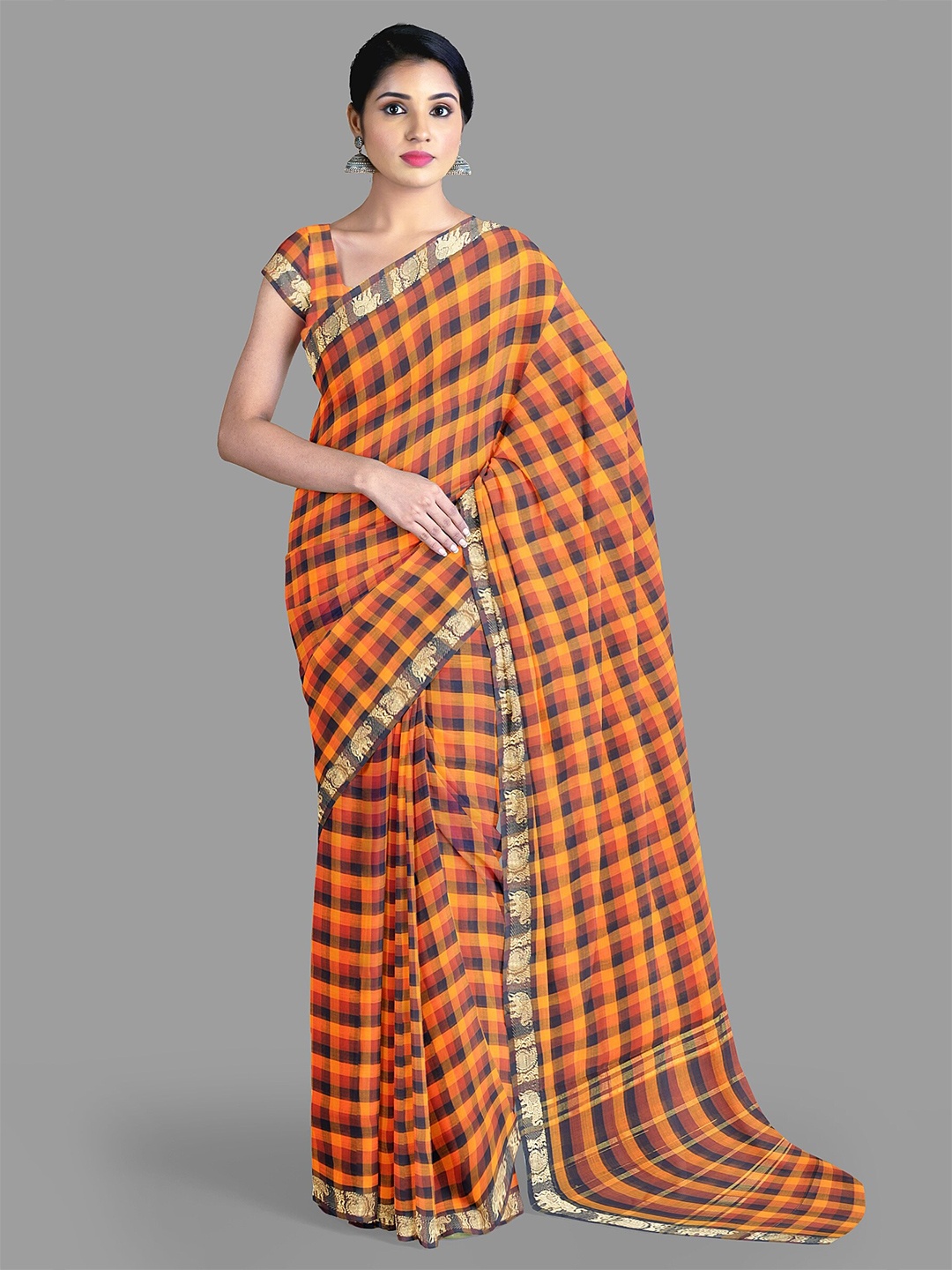 

The Chennai Silks Checked Zari Pure Cotton Chettinad Saree, Orange