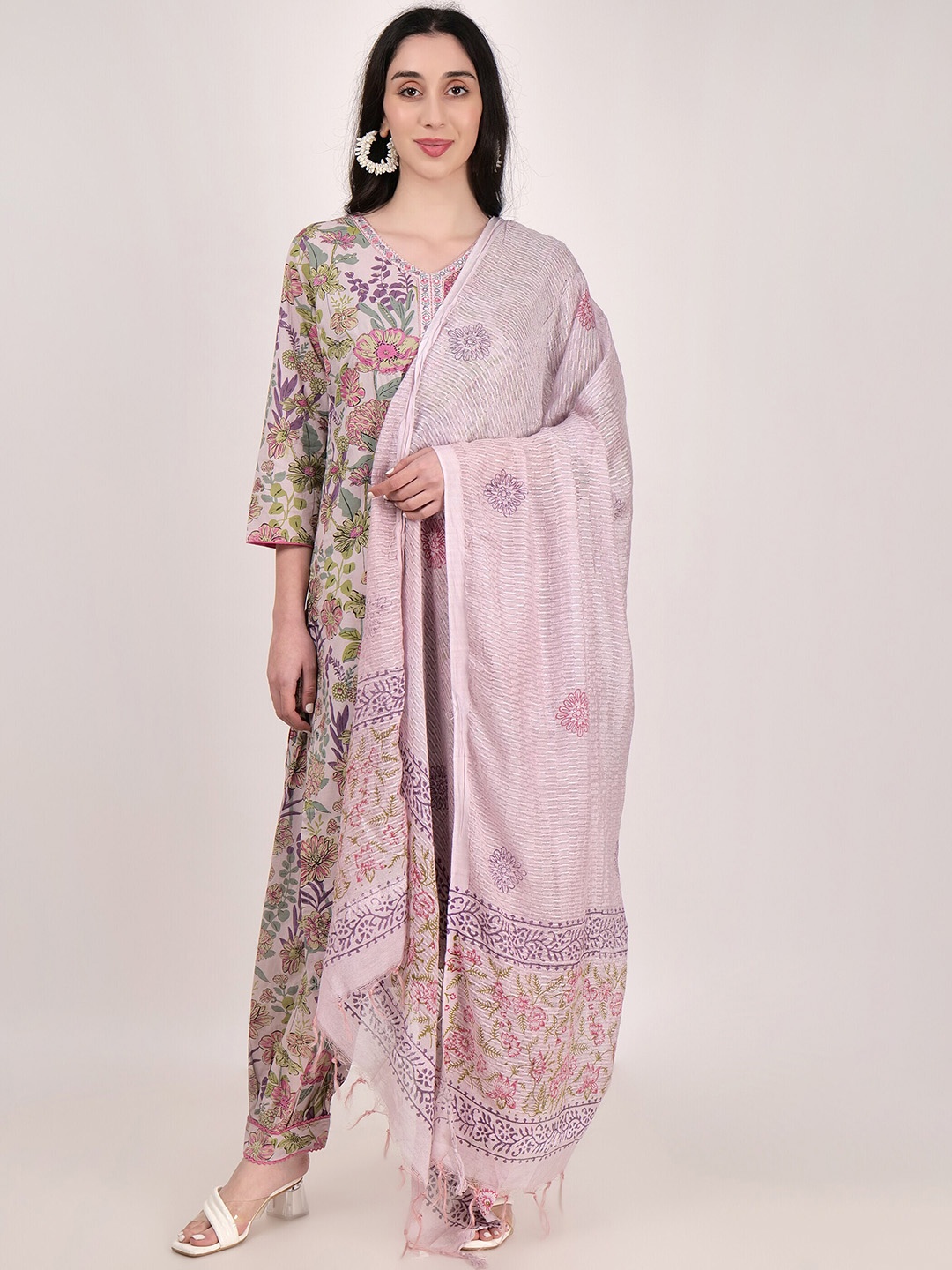 

SHIWANGI COUTURE Floral Printed Mirror Work Pure Cotton Kurta with Salwar & Dupatta, Lavender