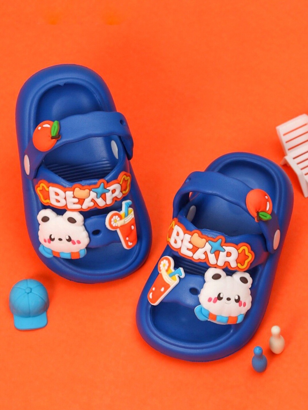 

Yellow Bee Boys Clogs Sandals, Blue