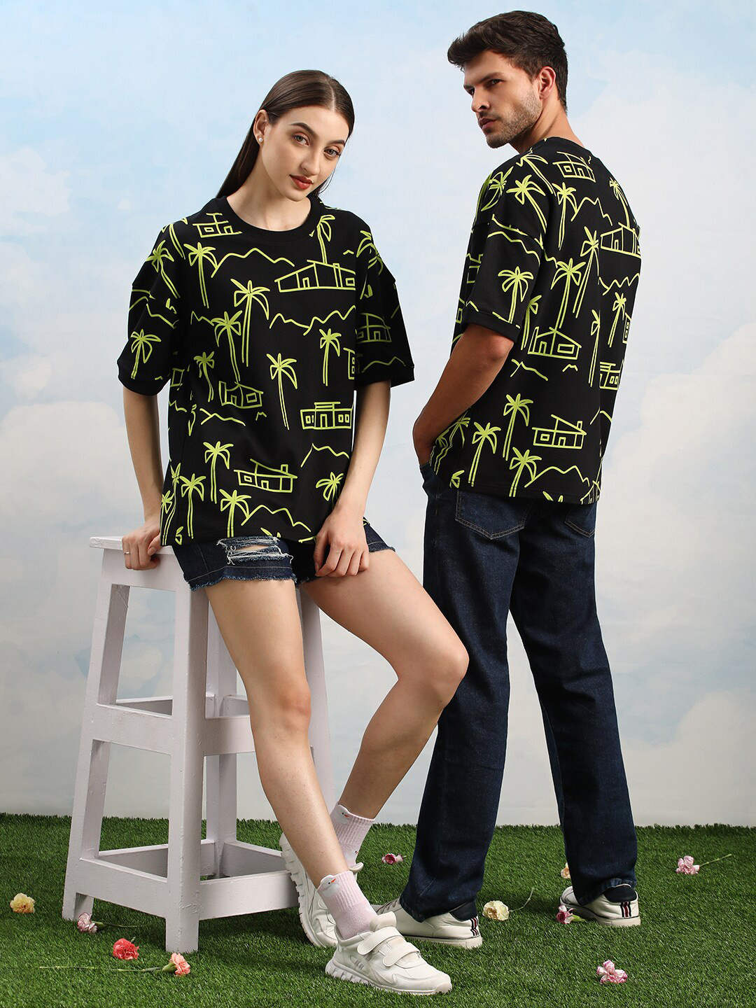 

Dillinger Unisex Drop Shoulder Terry Cotton Oversized T Shirt, Black