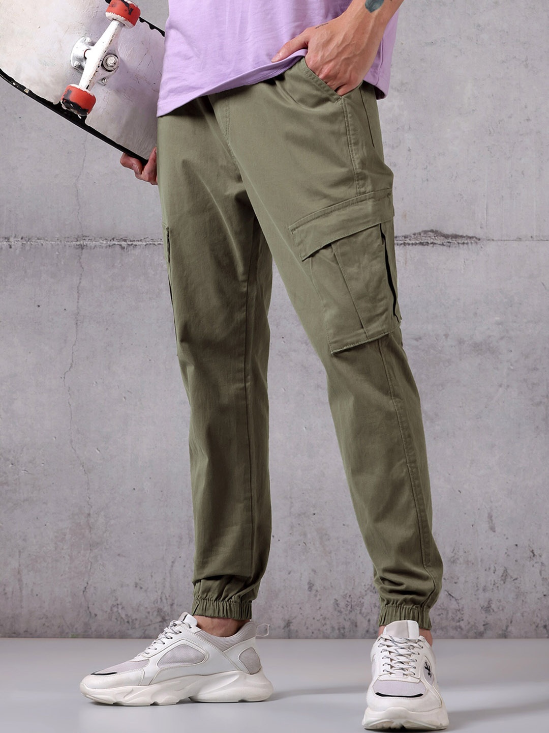

Beyoung Men Original Mid-Rise Cotton Joggers Trouser, Brown