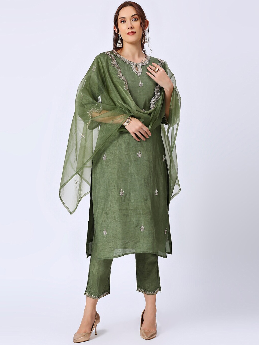 

GULABBO Floral Embroidered Regular Raw Silk Kurta With Trouser & Dupatta, Olive