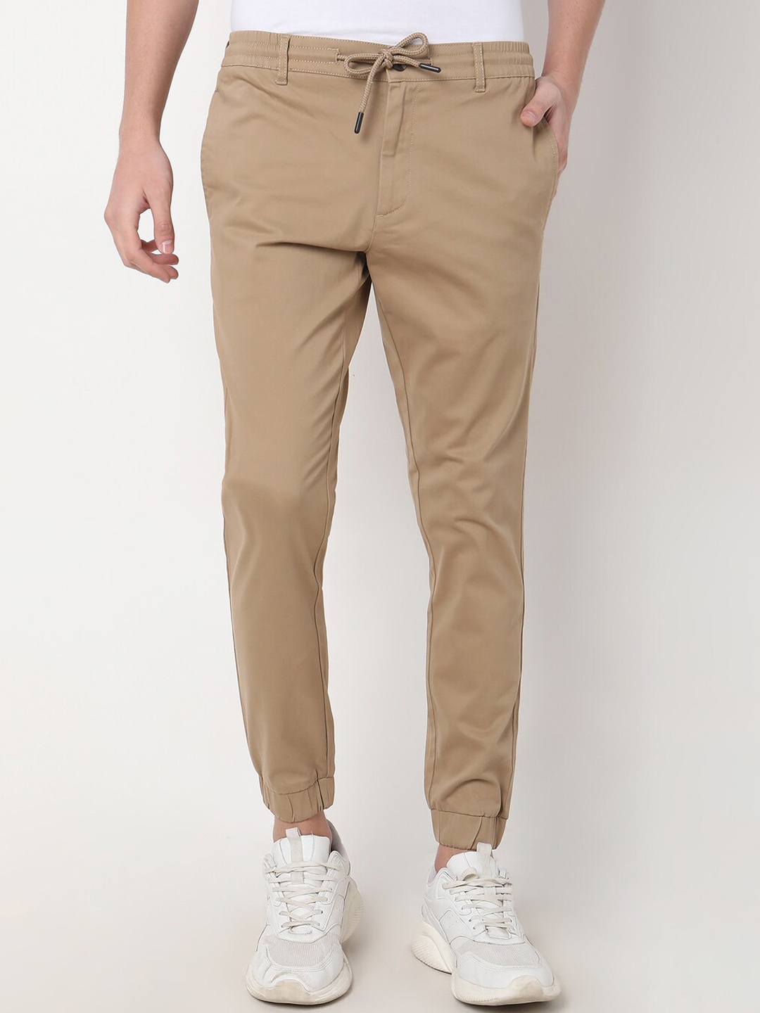 

R&B Men Slim Fit Mid-Rise Cotton Joggers Trousers, Beige