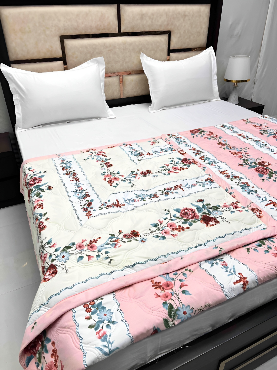 

Pure Decor Pink & Green Floral AC Room 150 GSM Double Bed Comforter