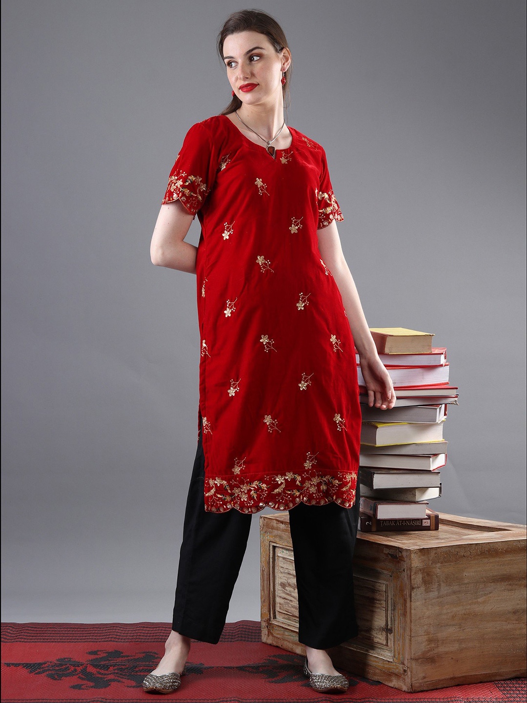 

Exotic India Floral Embellished Velvet Straight Kurta, Red