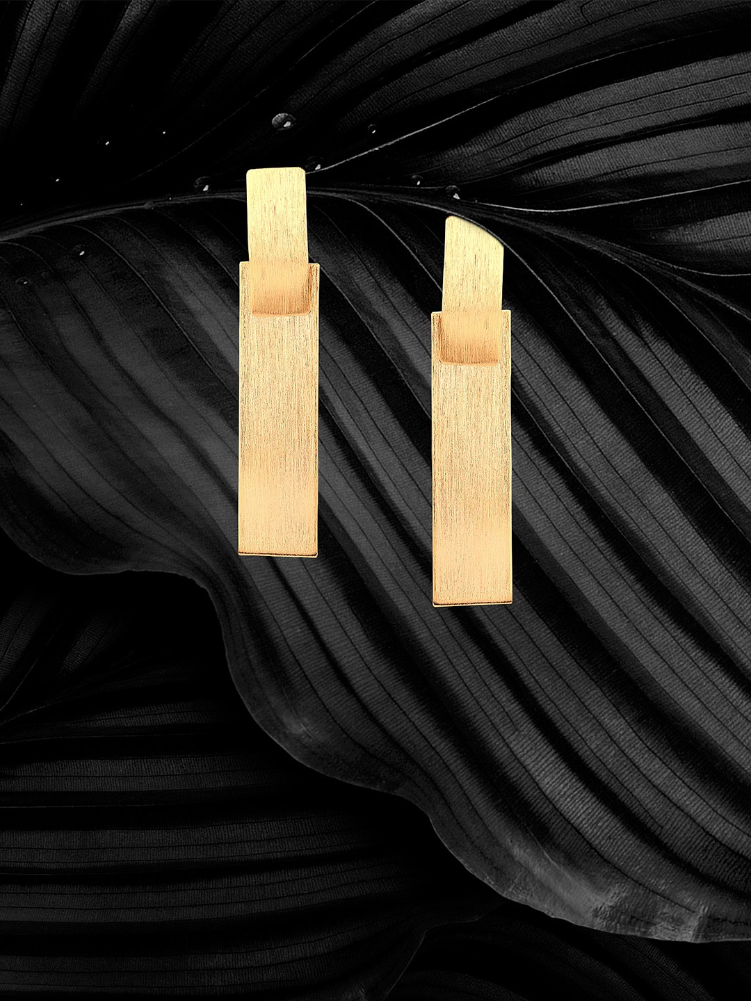 

Adwitiya Collection Gold-Plated Contemporary Drop Earrings