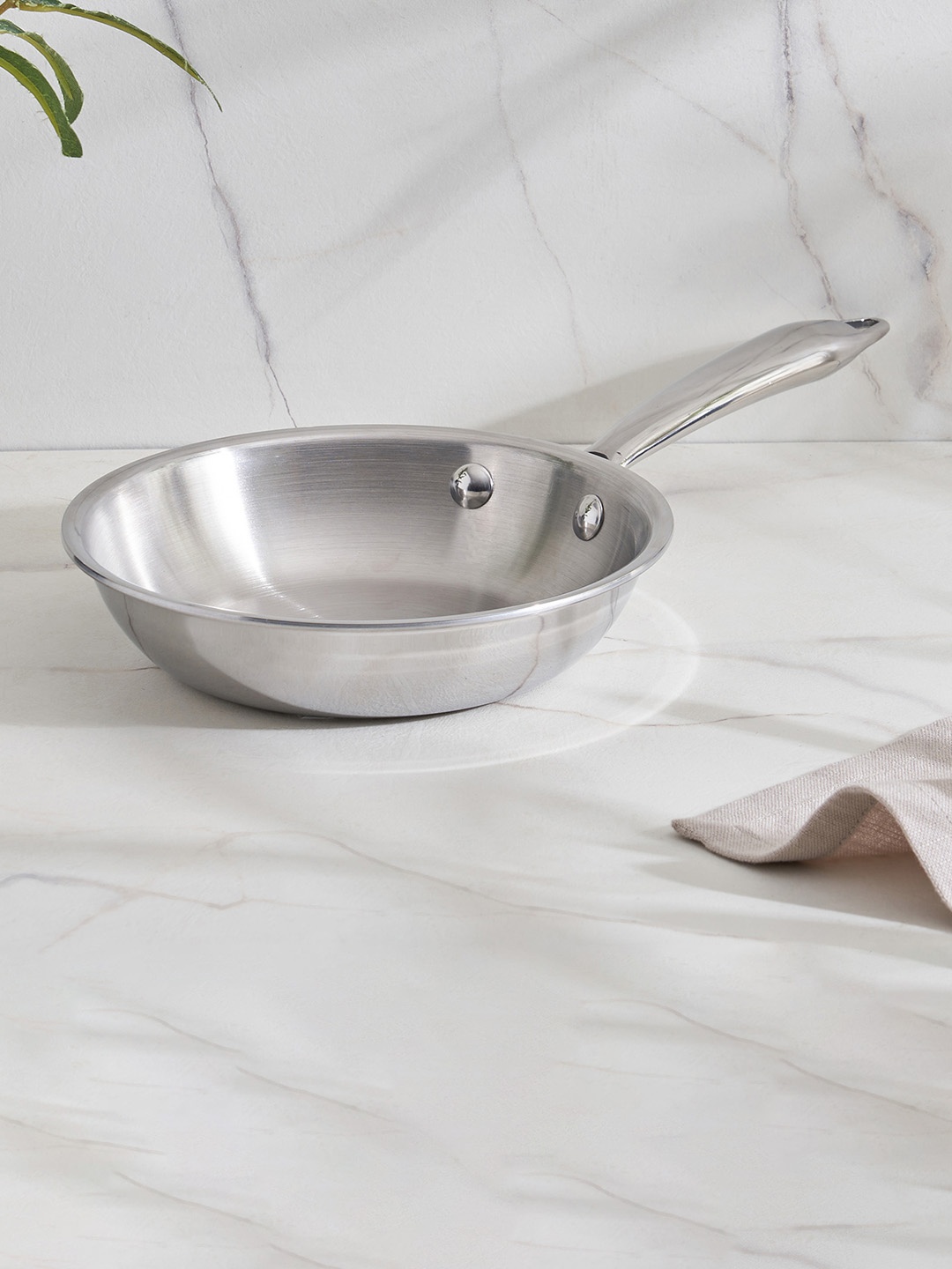 

Home Centre Valeria Carin Silver Toned Stainless Steel Frying Pan