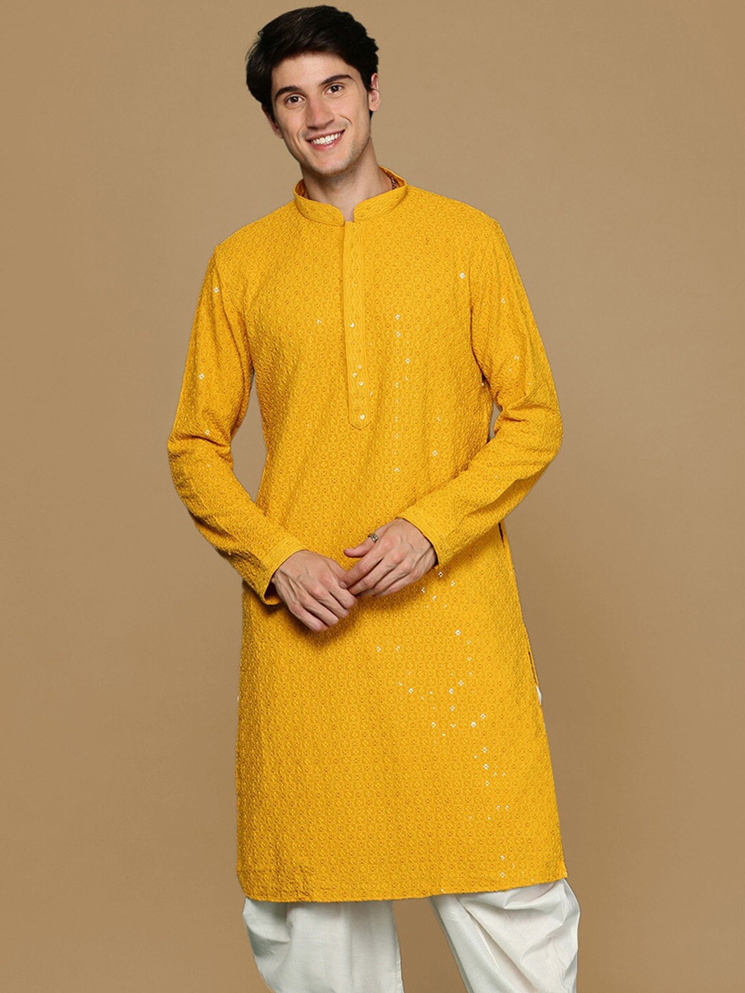 

Sanwara Geometric Embroidered Mandarin Collar Chikankari Straight Kurta, Mustard