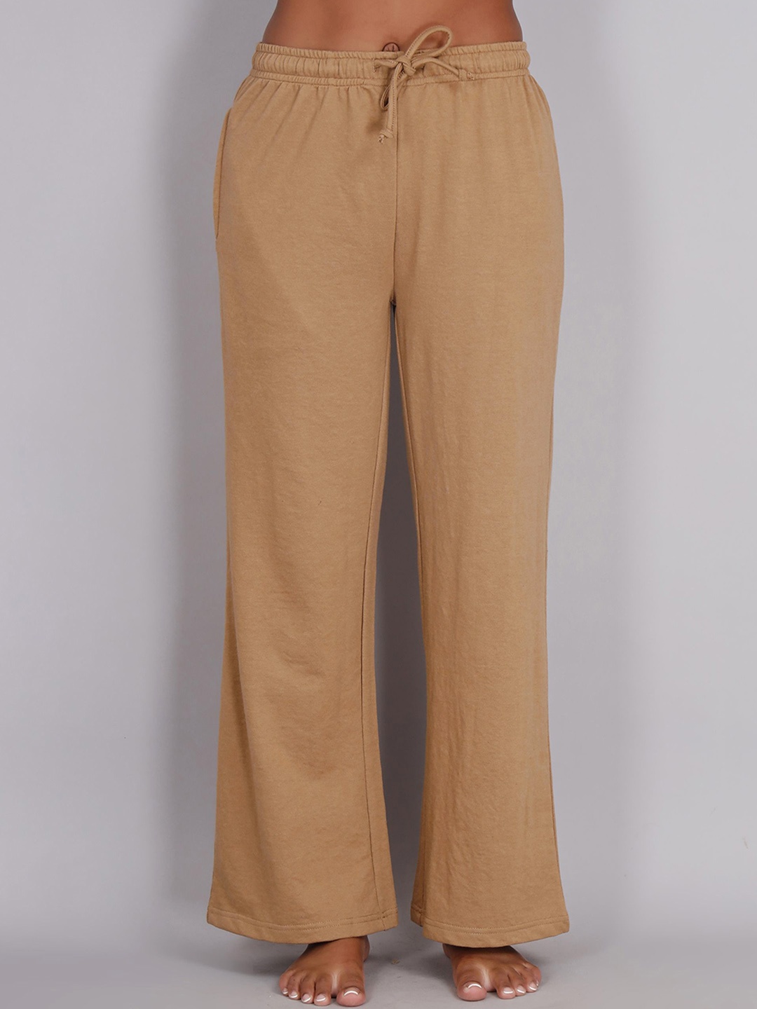 

VISO Women Relaxed Fit Lounge Pants, Beige