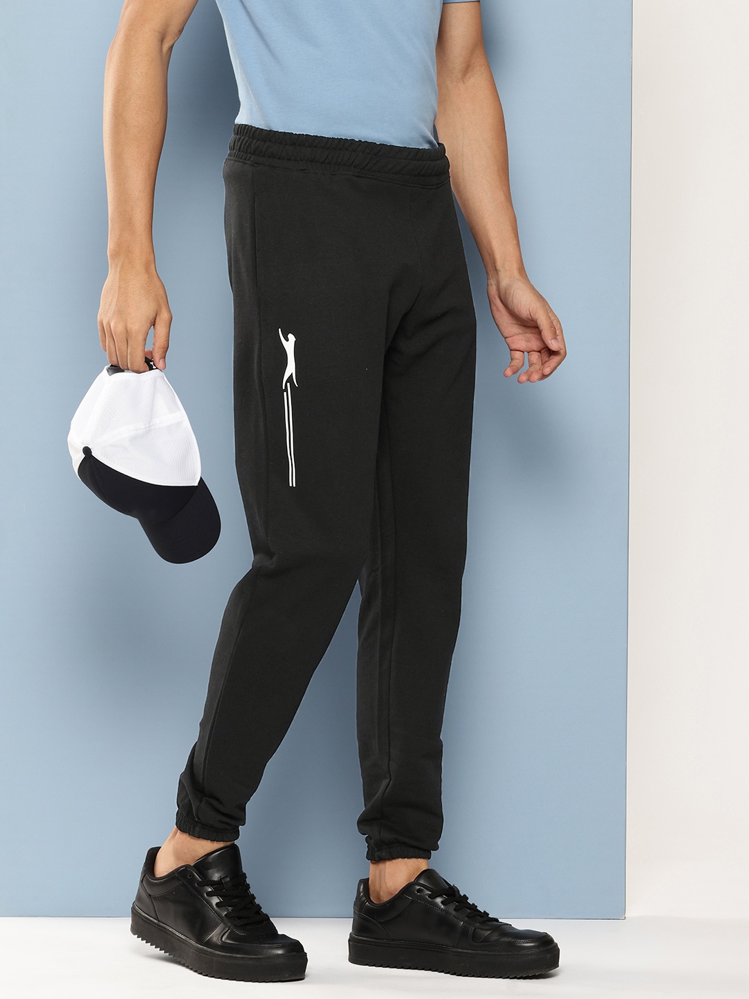 

Slazenger Men Brand Logo Printed Terry Sports Joggers, Black