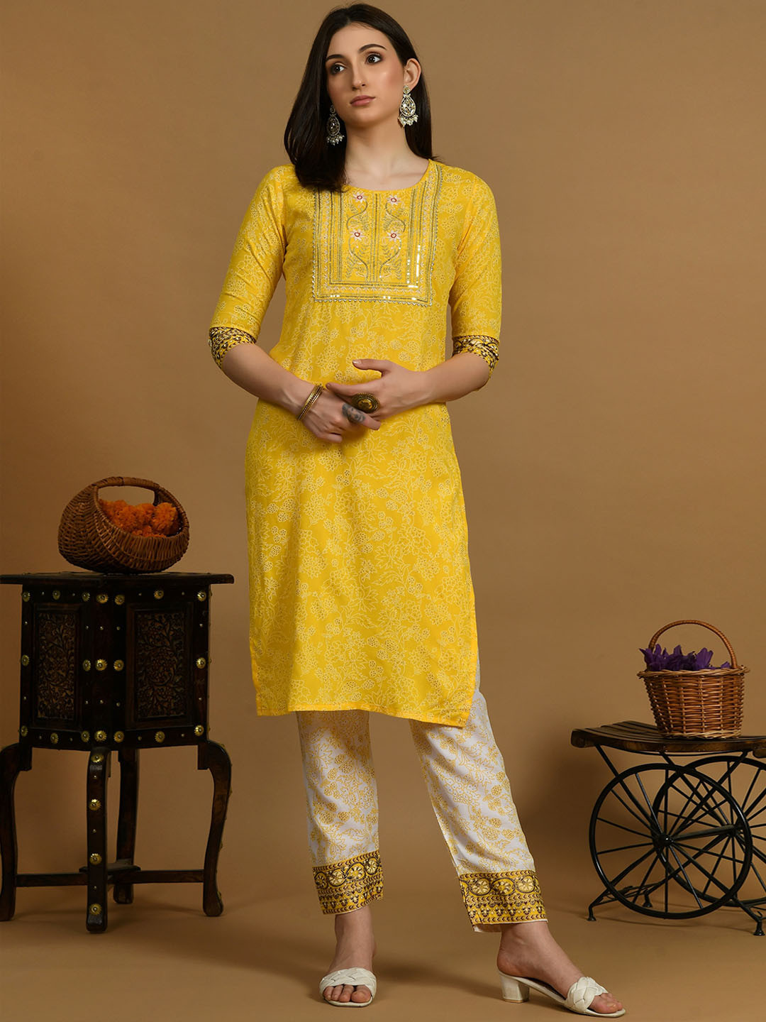 

VINDYAVASINI Floral Embroidered Round Neck Regular Kurta with Trousers, Yellow