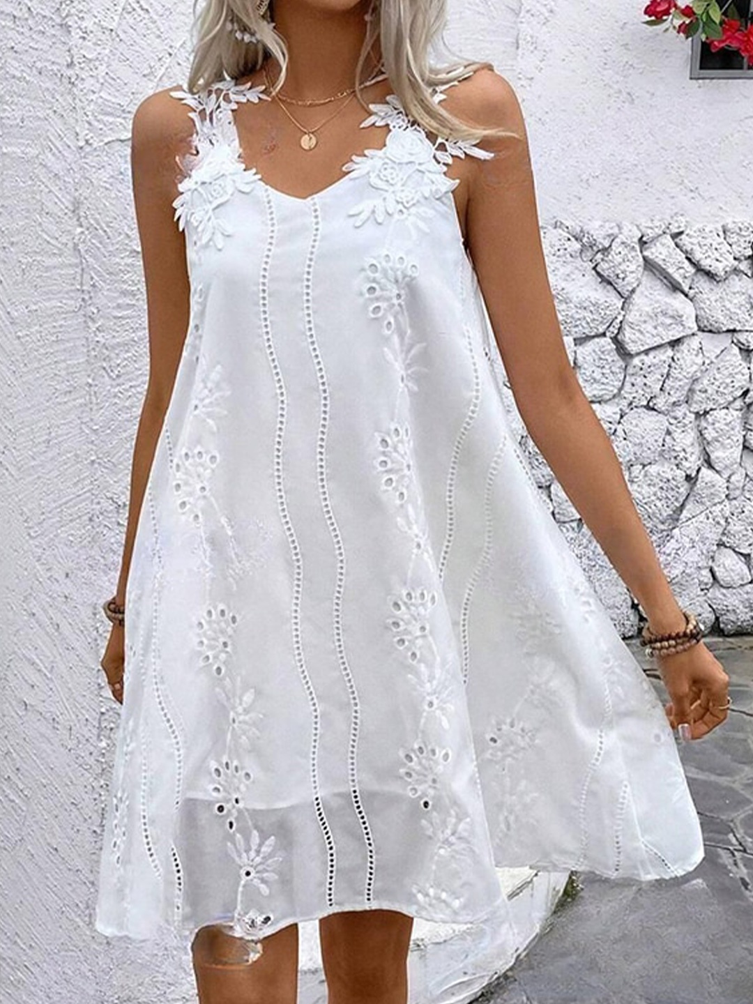 

StyleCast x Revolte Self Design Shoulder Straps A-Line Dress, White