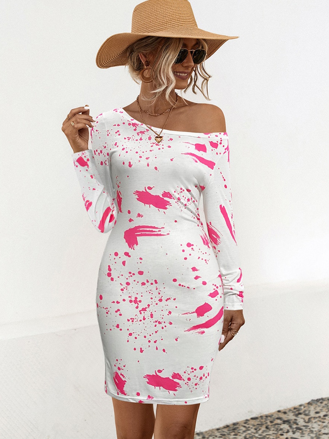 

StyleCast x Revolte White Printed Off-Shoulder Bodycon Dress, Pink