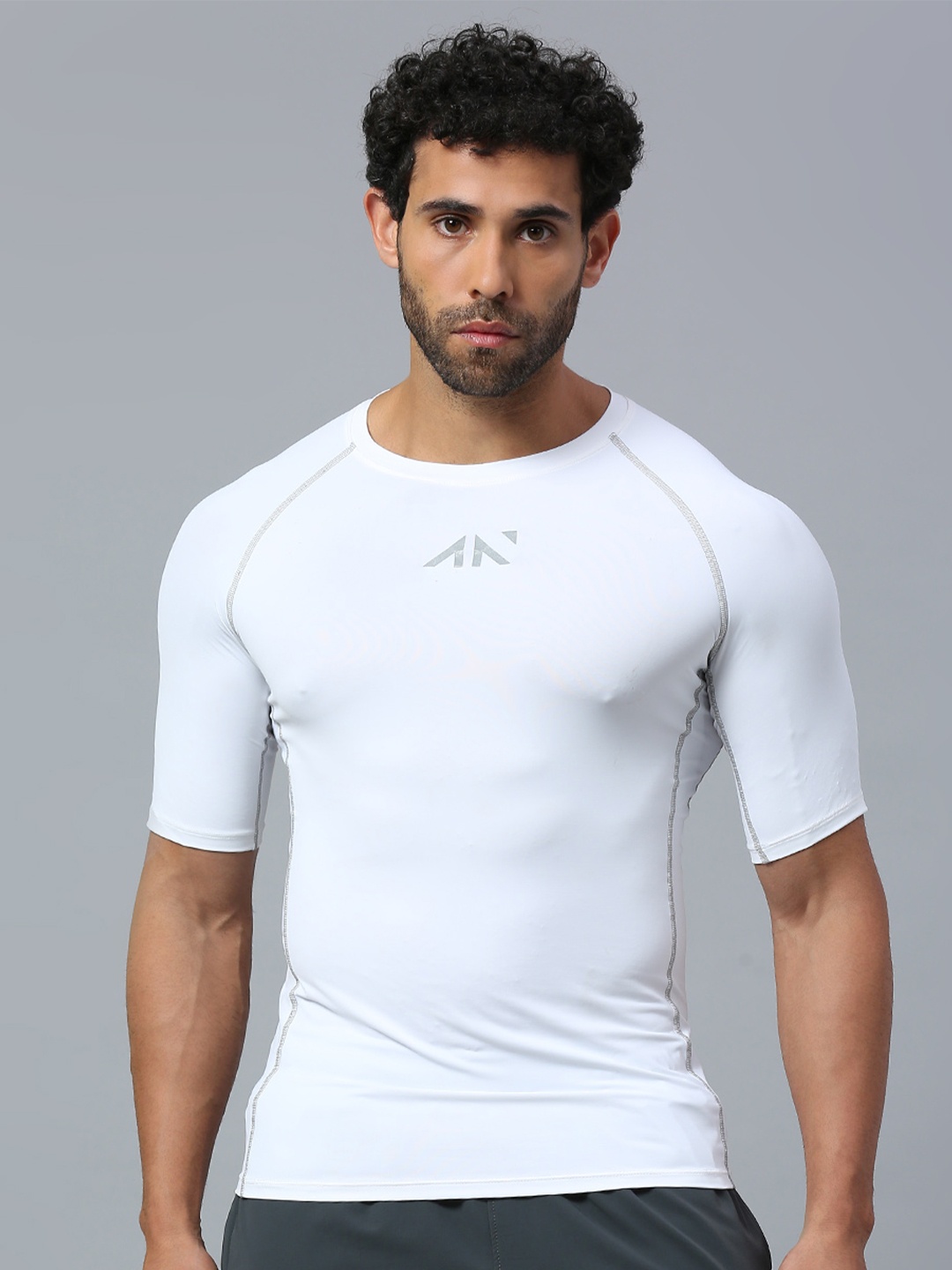 

AESTHETIC NATION Round Neck Short Sleeves Dri-FIT Compression T-shirt, White