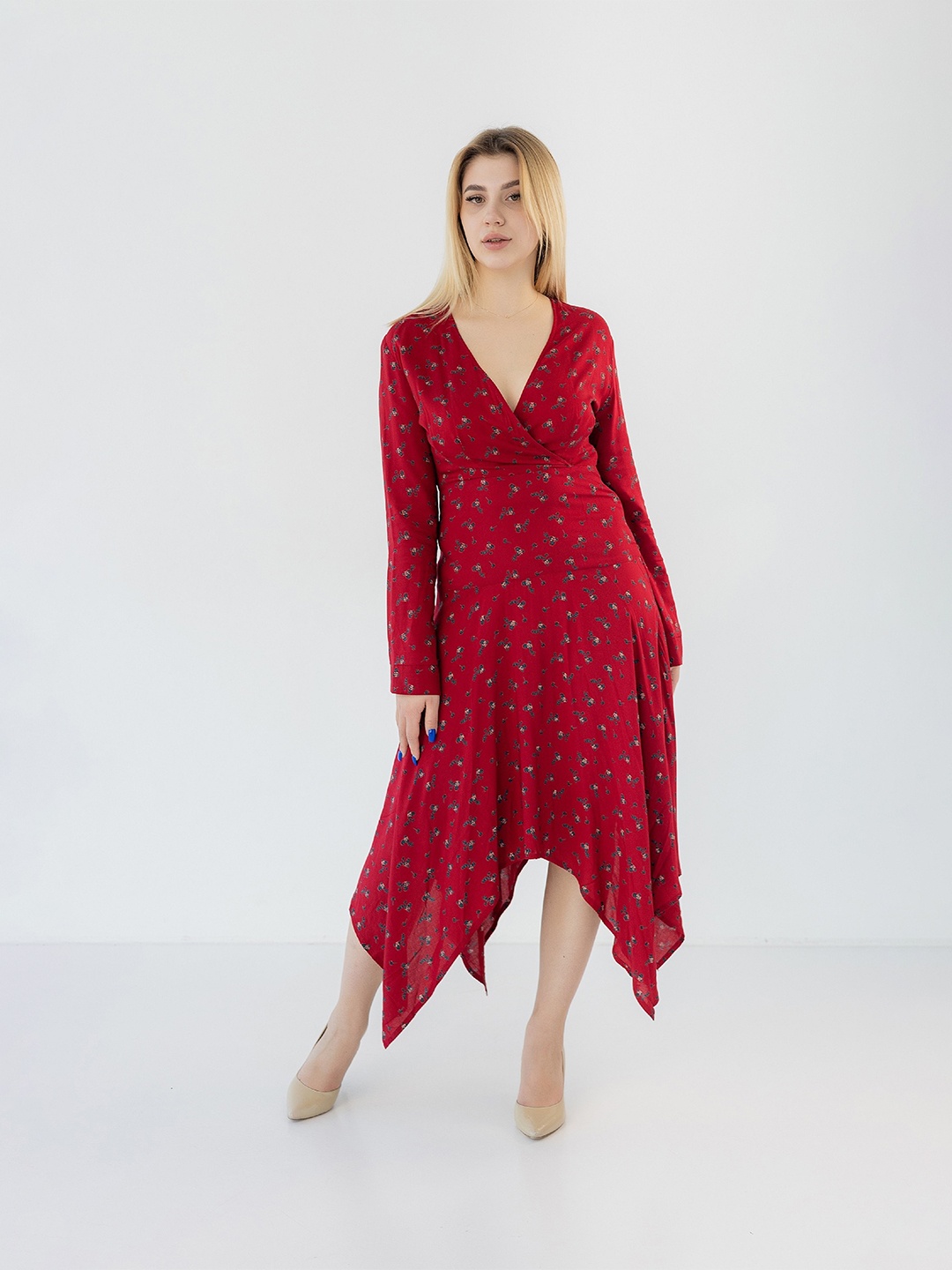 

Diyas London Floral Printed V-Neck Puff Sleeve Midi A-Line Dress, Red