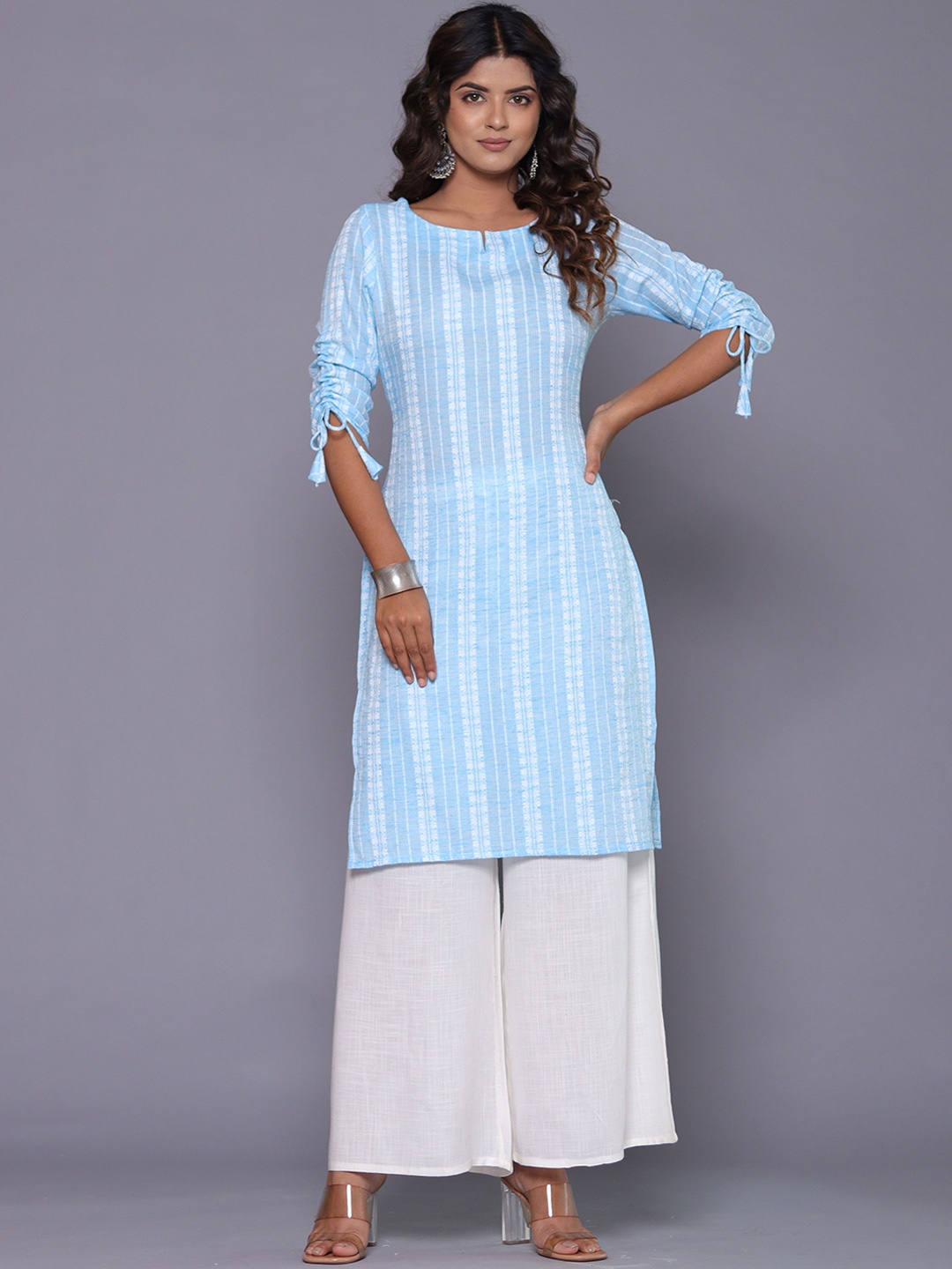 

aaivan Striped Notch Neck Tie-Up Sleeves Regular Straight Kurta, Blue