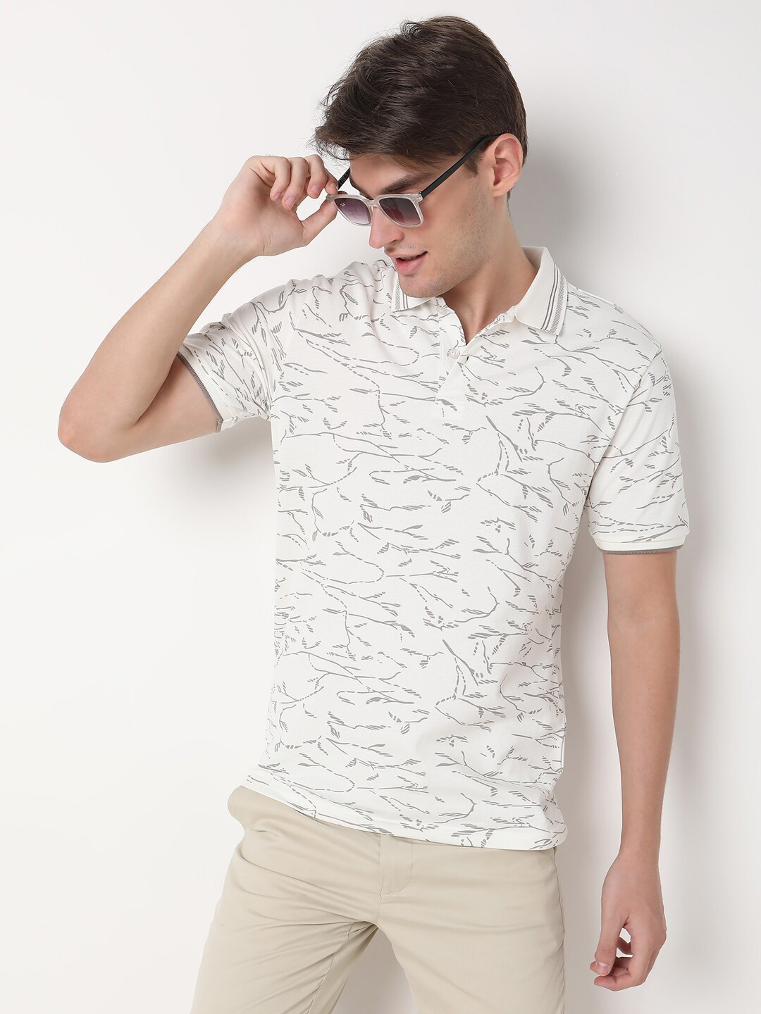 

R&B Abstract Printed Polo Collar T-shirt, White