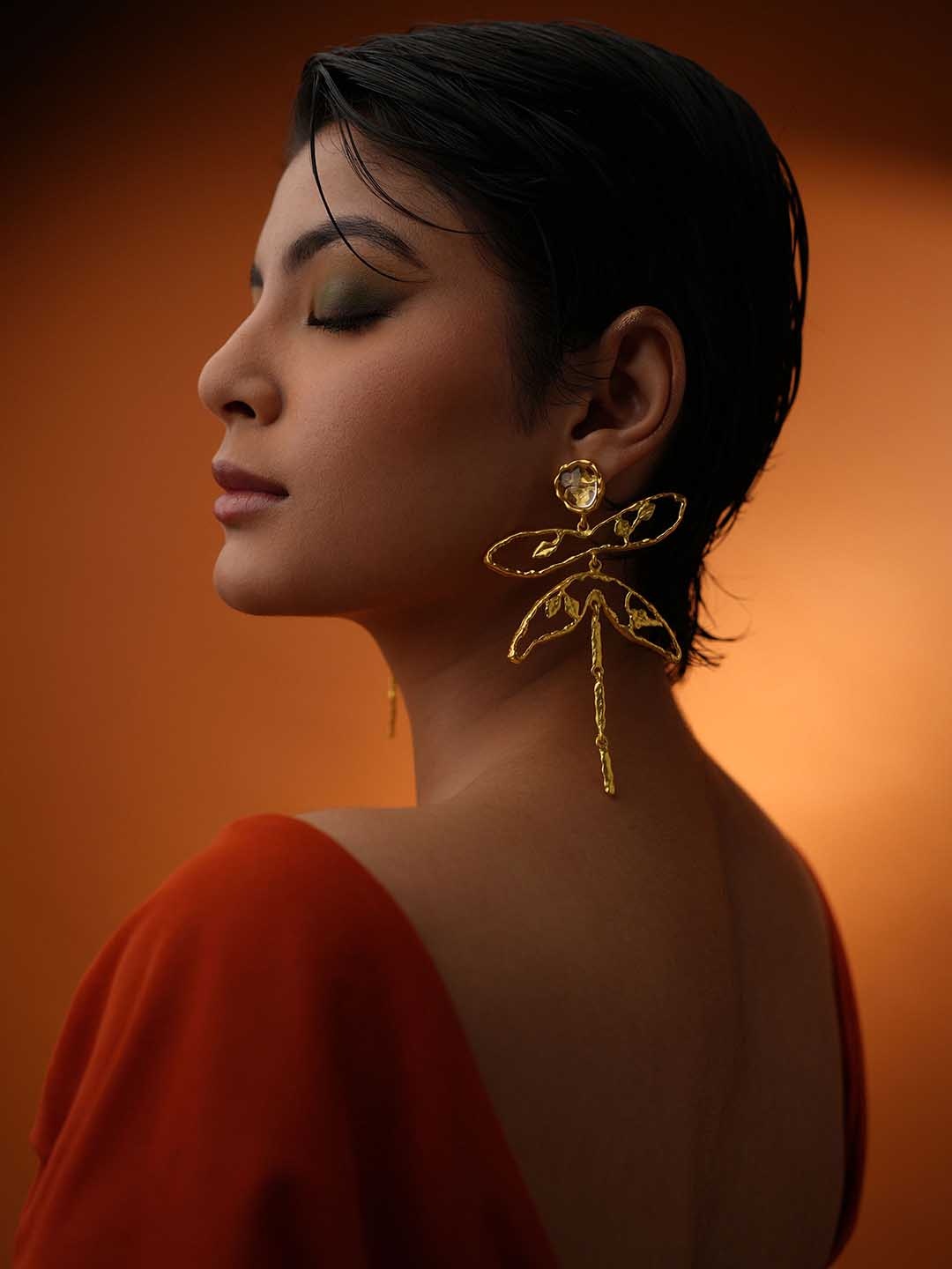 

Theater Contemporary Drop Earrings, Gold