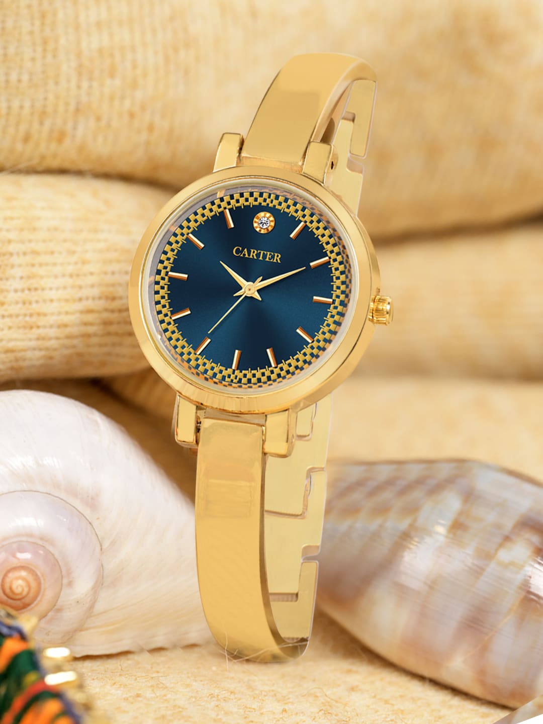 

Sandy D Carter Women Dial & Bracelet Style Straps Analogue Watch SDC24-22-BL, Blue