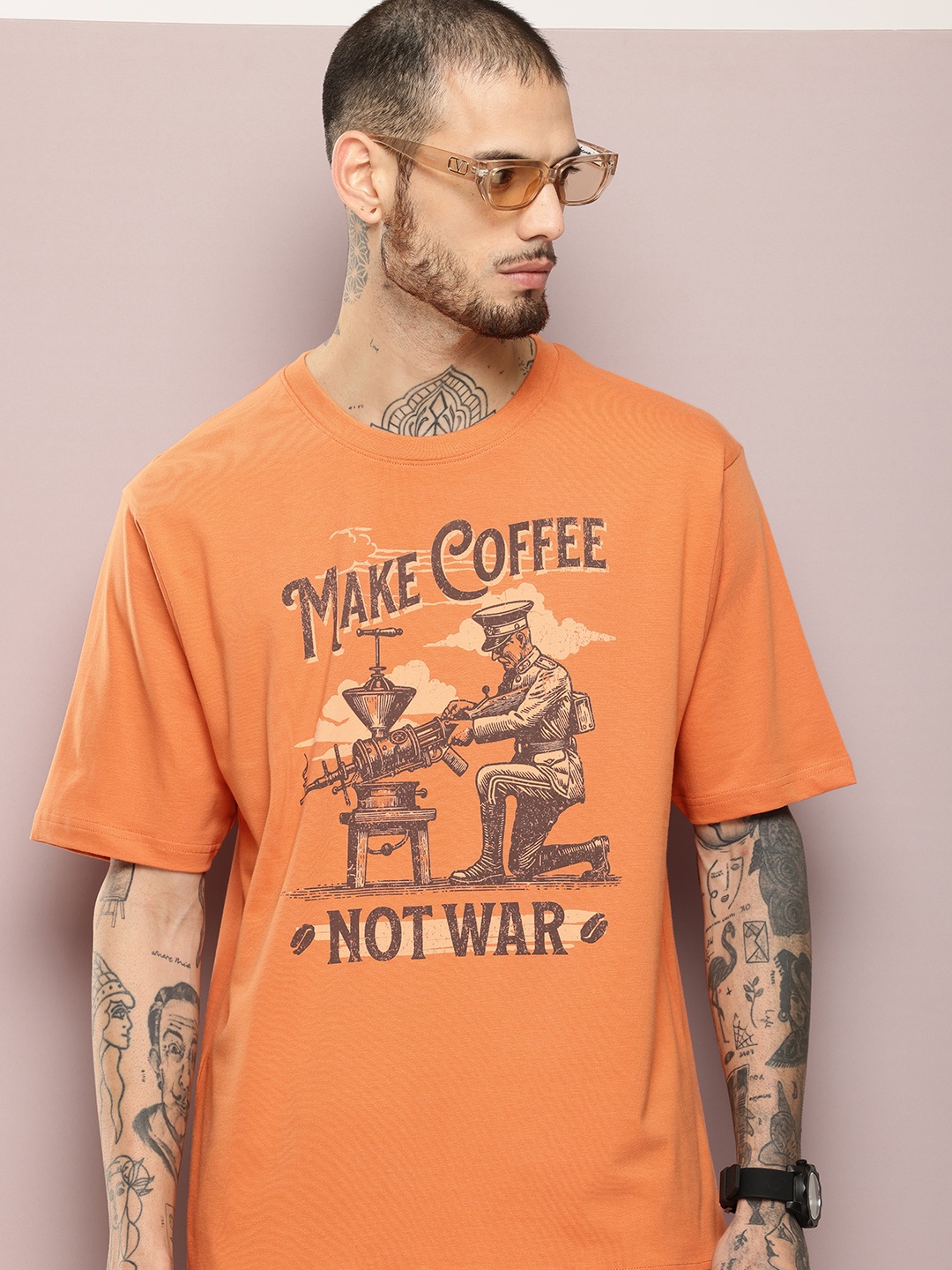 

DILLINGER Men Graphic Printed Oversized T-shirt, Brown