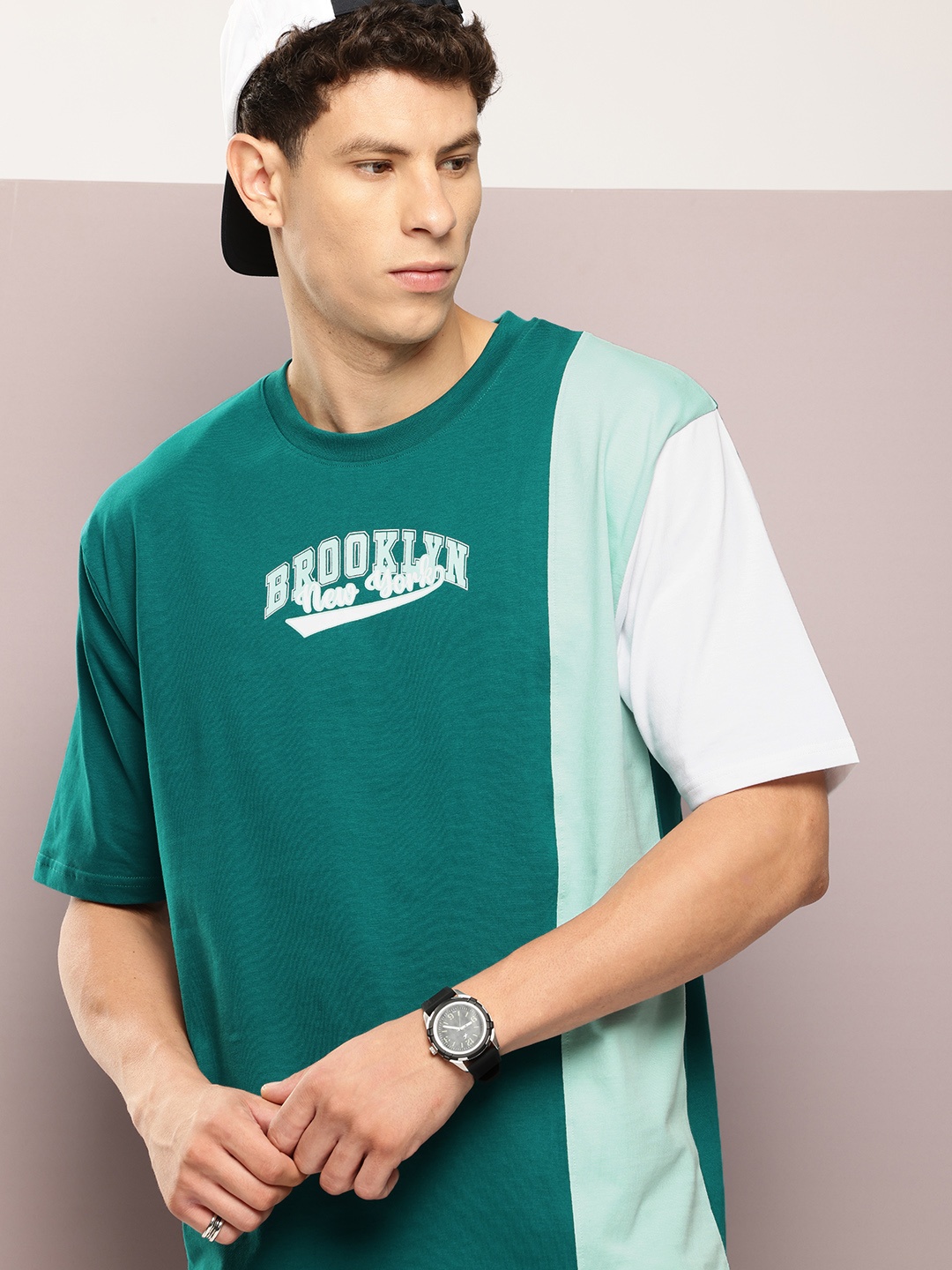 

DILLINGER Men Typography Printed Oversized T-shirt, Green