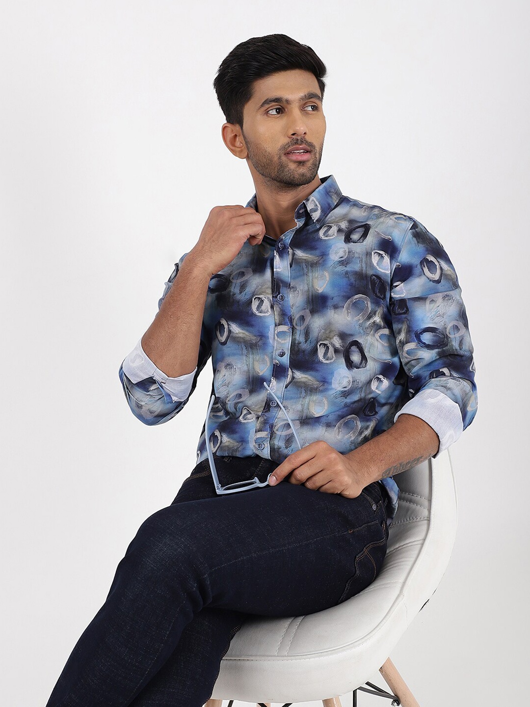 

JADE BLUE Slim Fit Printed Spread Collar Long Sleeves Cotton Casual Shirt