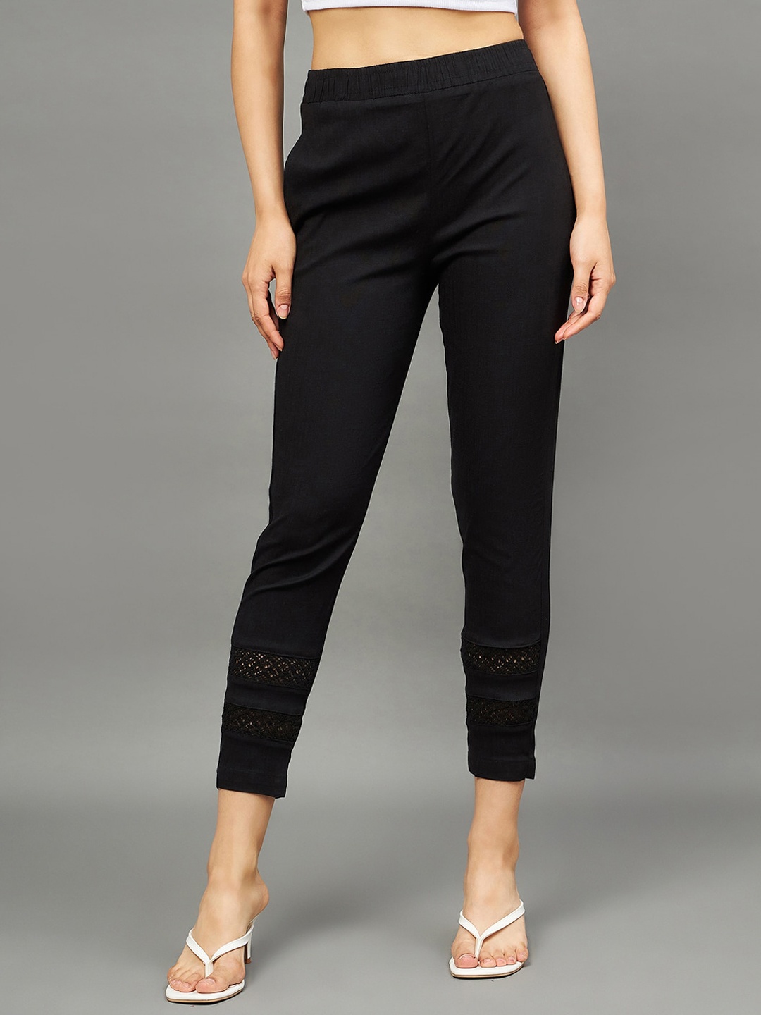 

THE PAJAMA FACTORY Women Relaxed High-Rise Trousers, Black