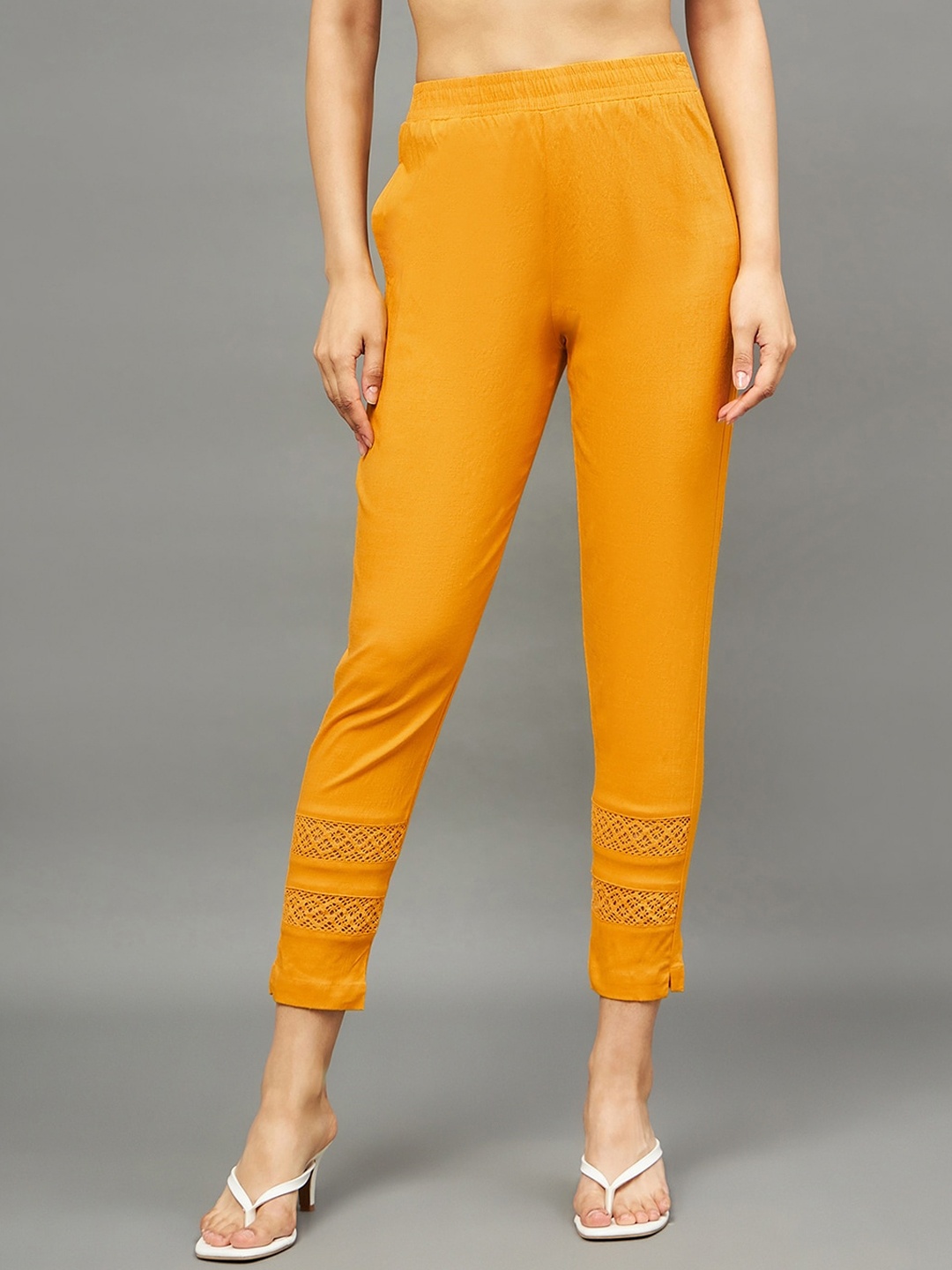 

THE PAJAMA FACTORY Women Relaxed High-Rise Cigarette Trouser, Mustard
