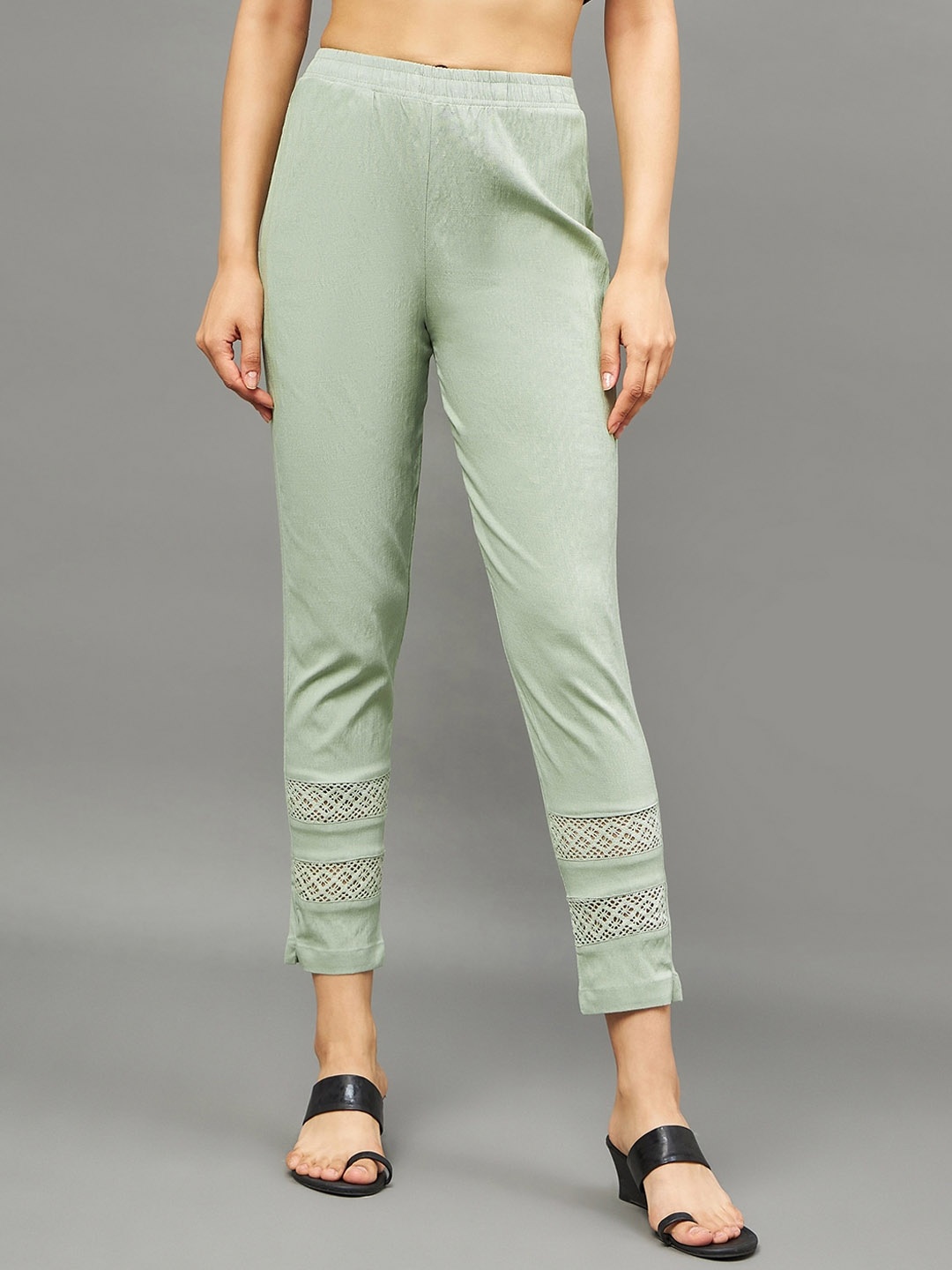 

THE PAJAMA FACTORY Women Relaxed High-Rise Cigarette Trouser, Green